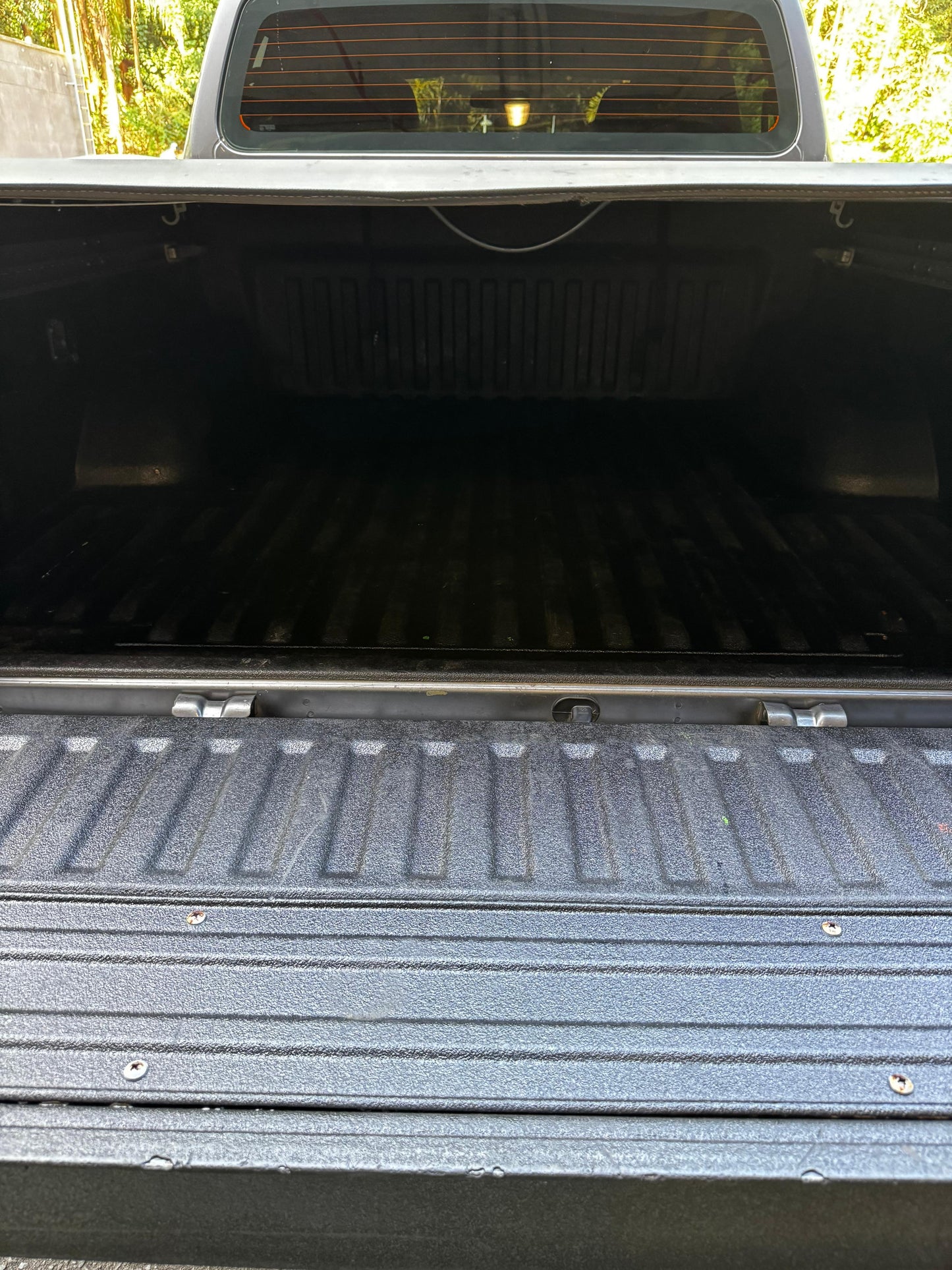 2017 - NISSAN FRONTIER LE 4x4 Diesel At