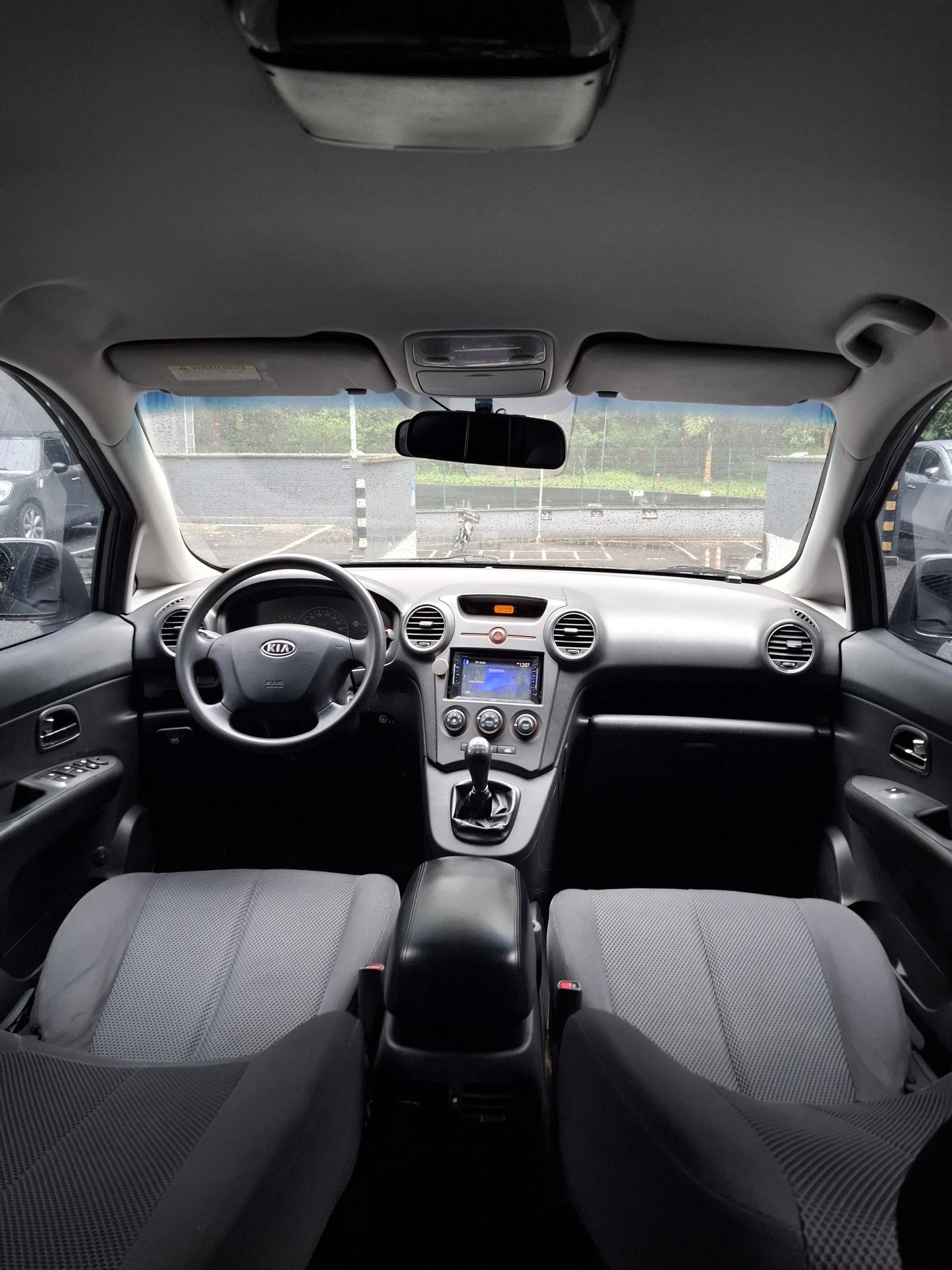 2013 - KIA CARENS RONDO EX