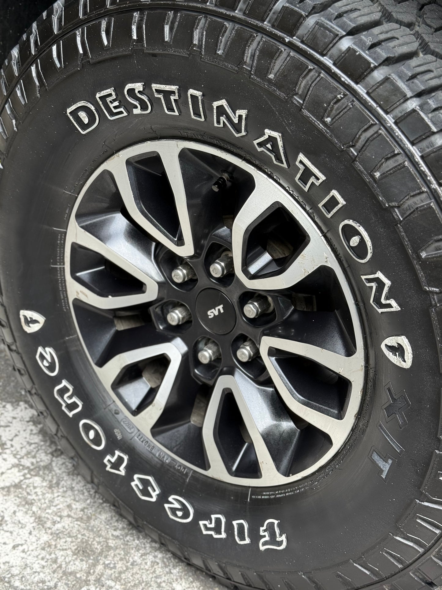 2014 - CAMIONETA FORD F150 RAPTOR 4X4 SVT AUT 6,2L