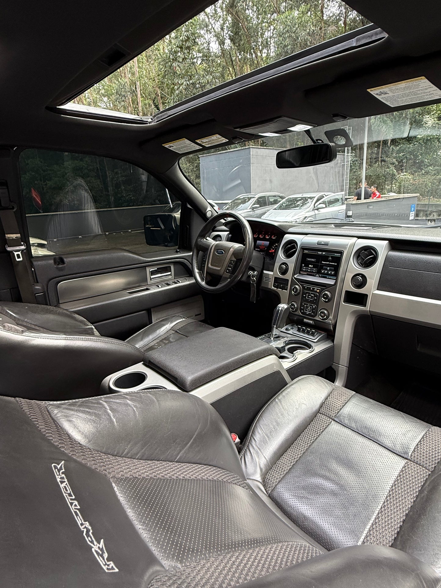 2014 - CAMIONETA FORD F150 RAPTOR 4X4 SVT AUT 6,2L