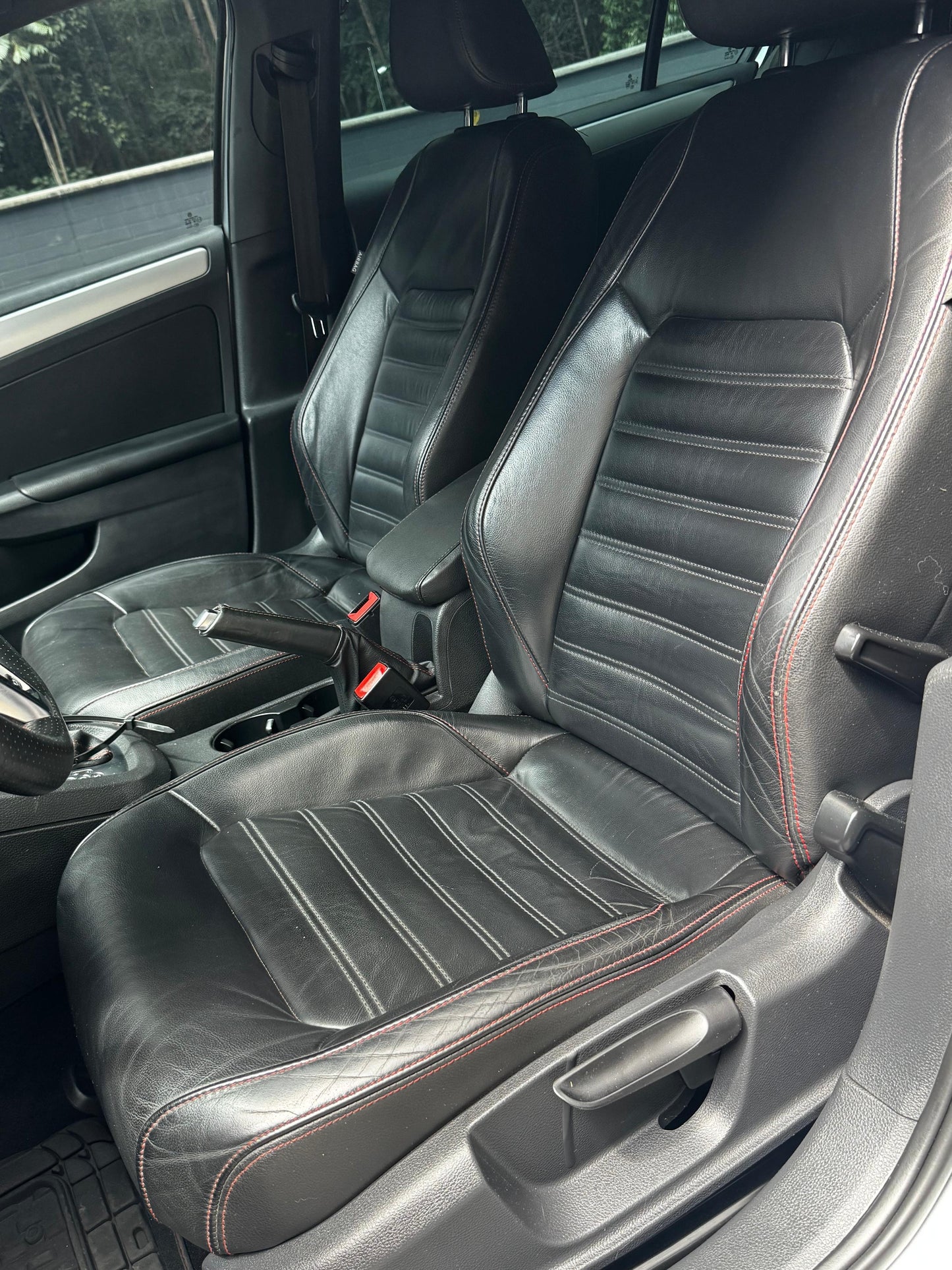 2014 - VOLKSWAGEN NUEVO JETTA GLI 2.0 turbo