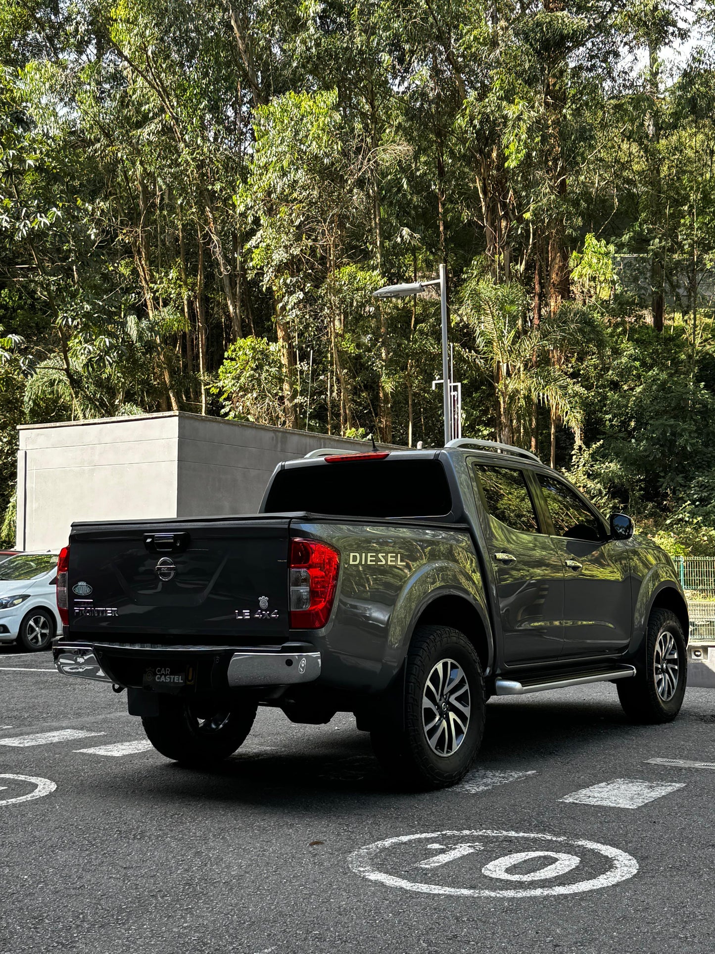 2017 - NISSAN FRONTIER LE 4x4 Diesel At