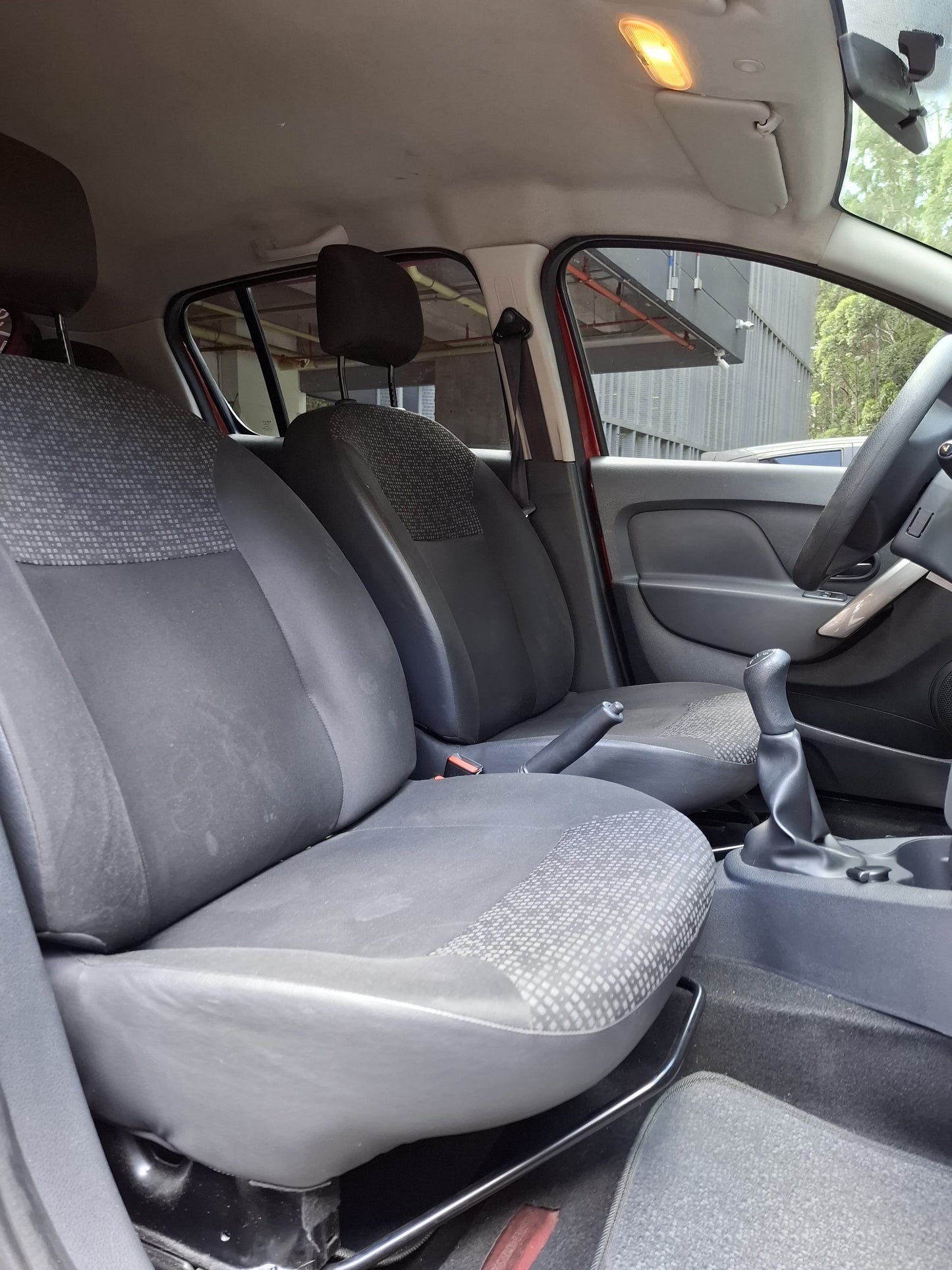 2019 - RENAULT SANDERO LIFE 1.6 MT