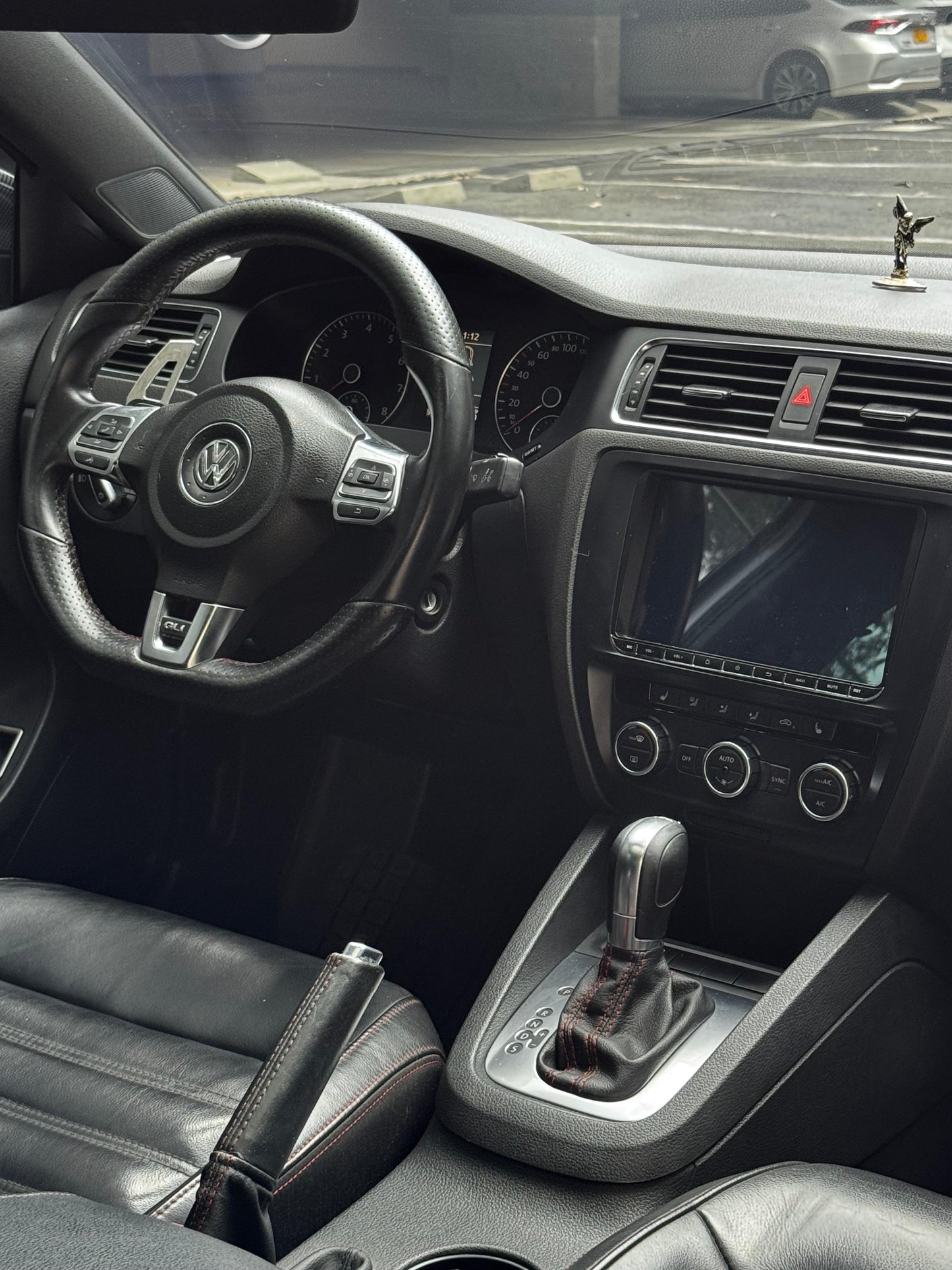 2014 - VOLKSWAGEN NUEVO JETTA GLI 2.0 turbo