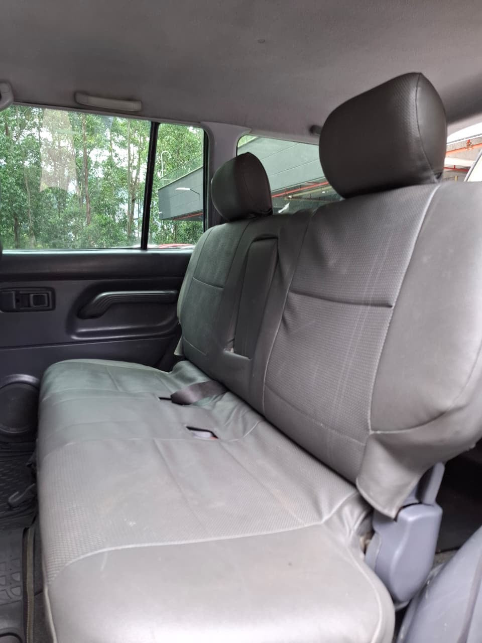 2004 - TOYOTA PRADO VX 4x4 3.4L MT