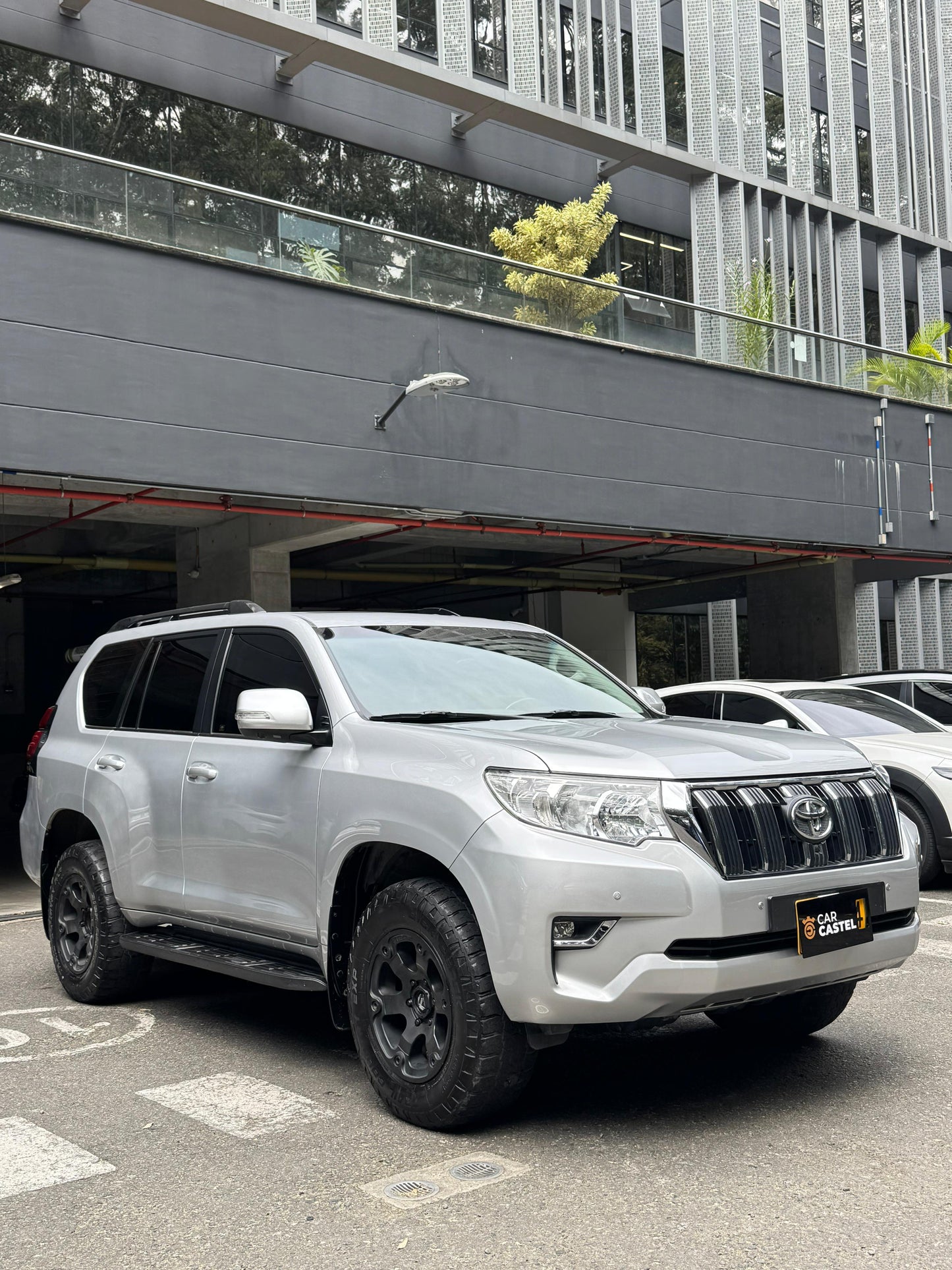 2021 - -TOYOTA PRADO TXL 4x4 4.0L
