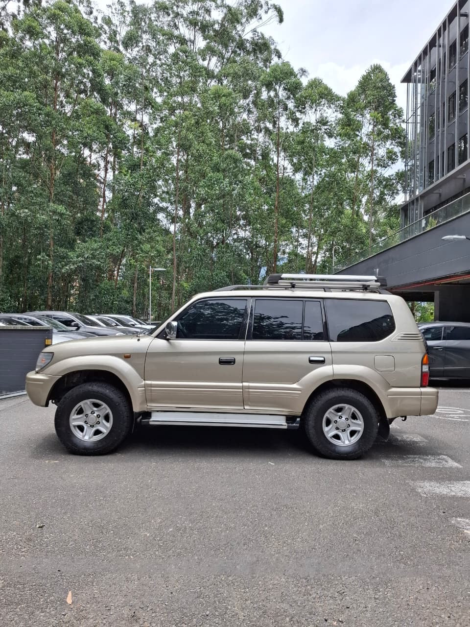 2004 - TOYOTA PRADO VX 4x4 3.4L MT