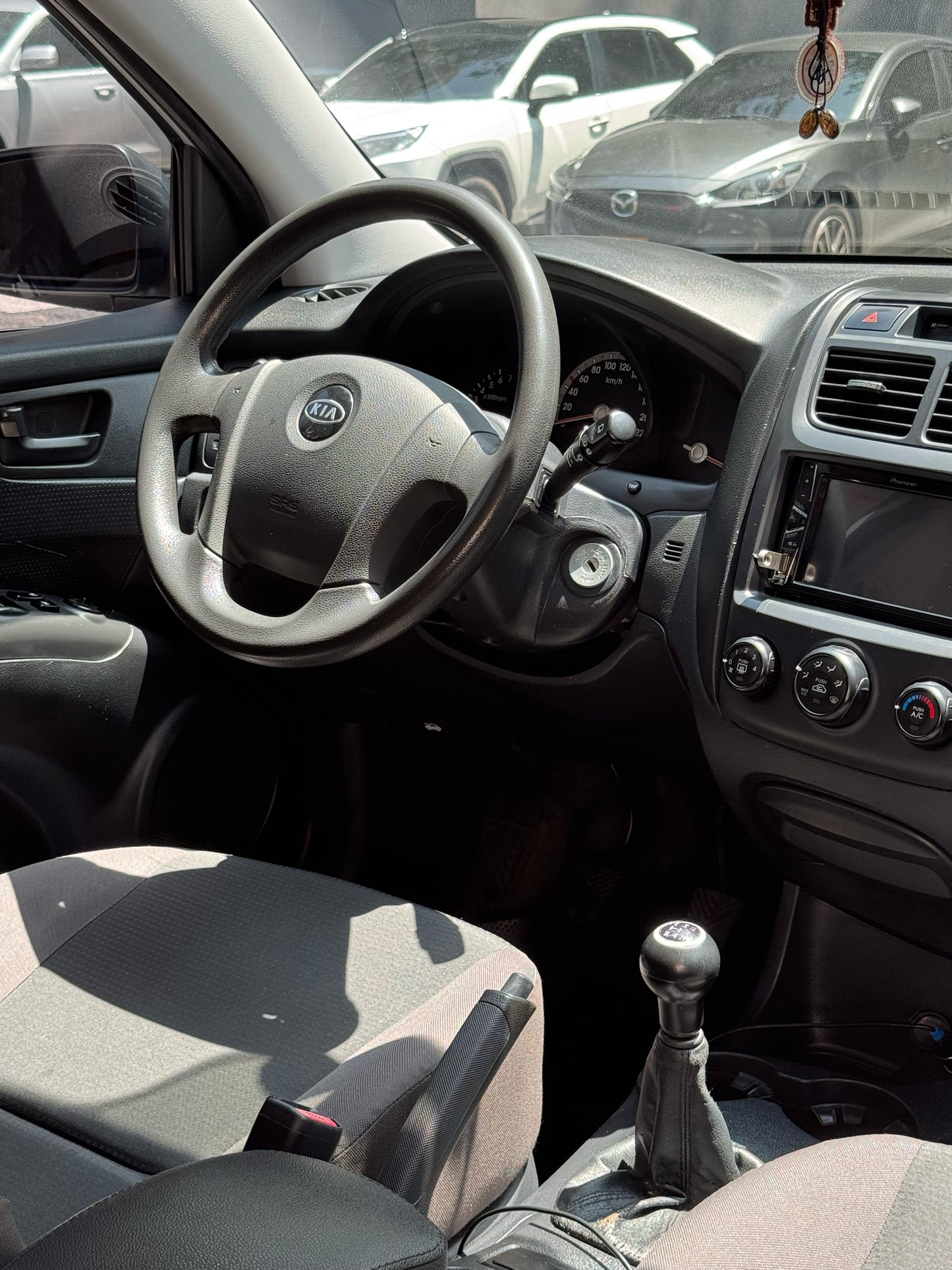 2014 - KIA SPORTAGE LX 2.0L