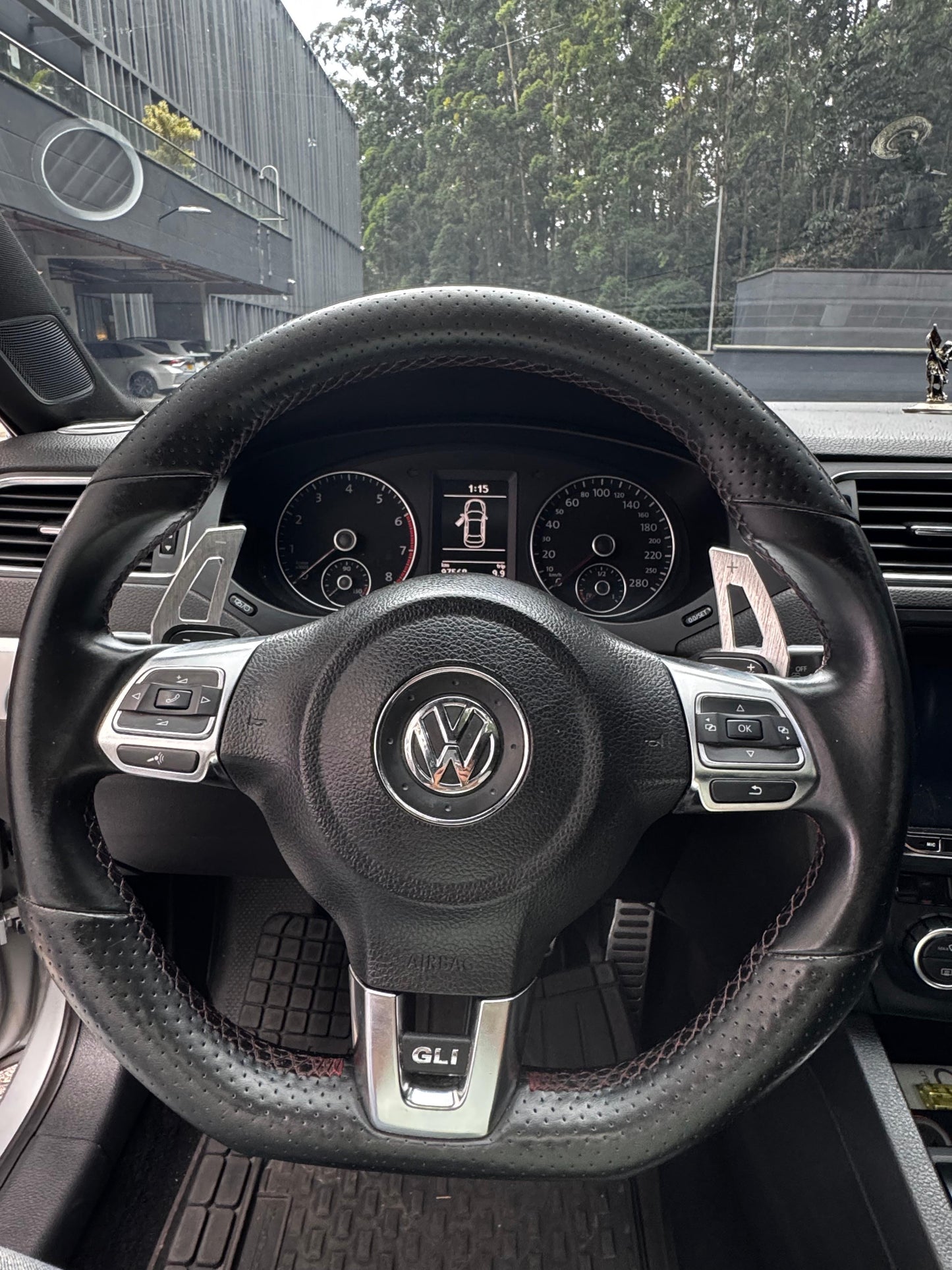 2014 - VOLKSWAGEN NUEVO JETTA GLI 2.0 turbo