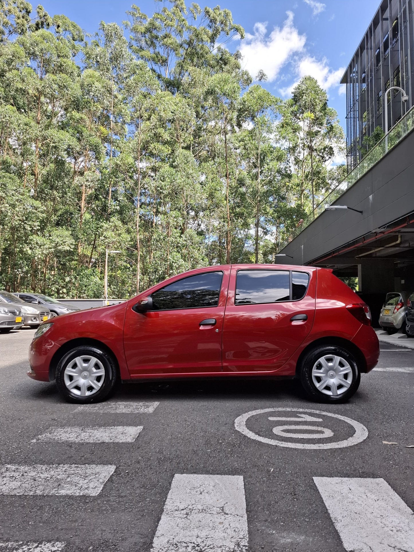 2019 - RENAULT SANDERO LIFE 1.6 MT