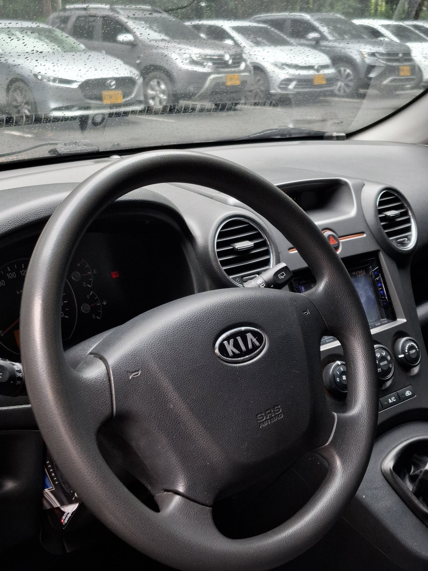 2013 - KIA CARENS RONDO EX