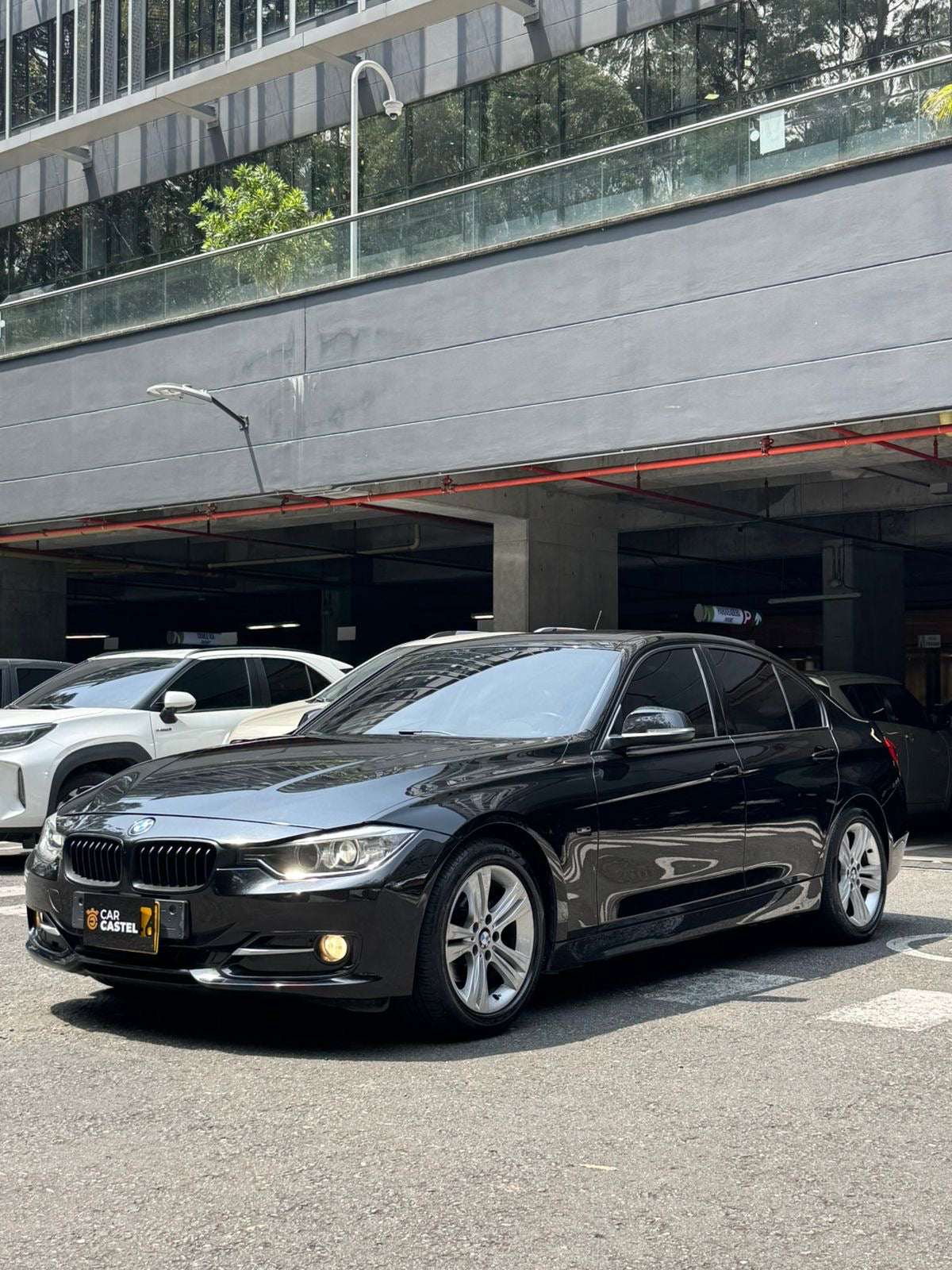 2014 - BMW 316i Turbo Sedan