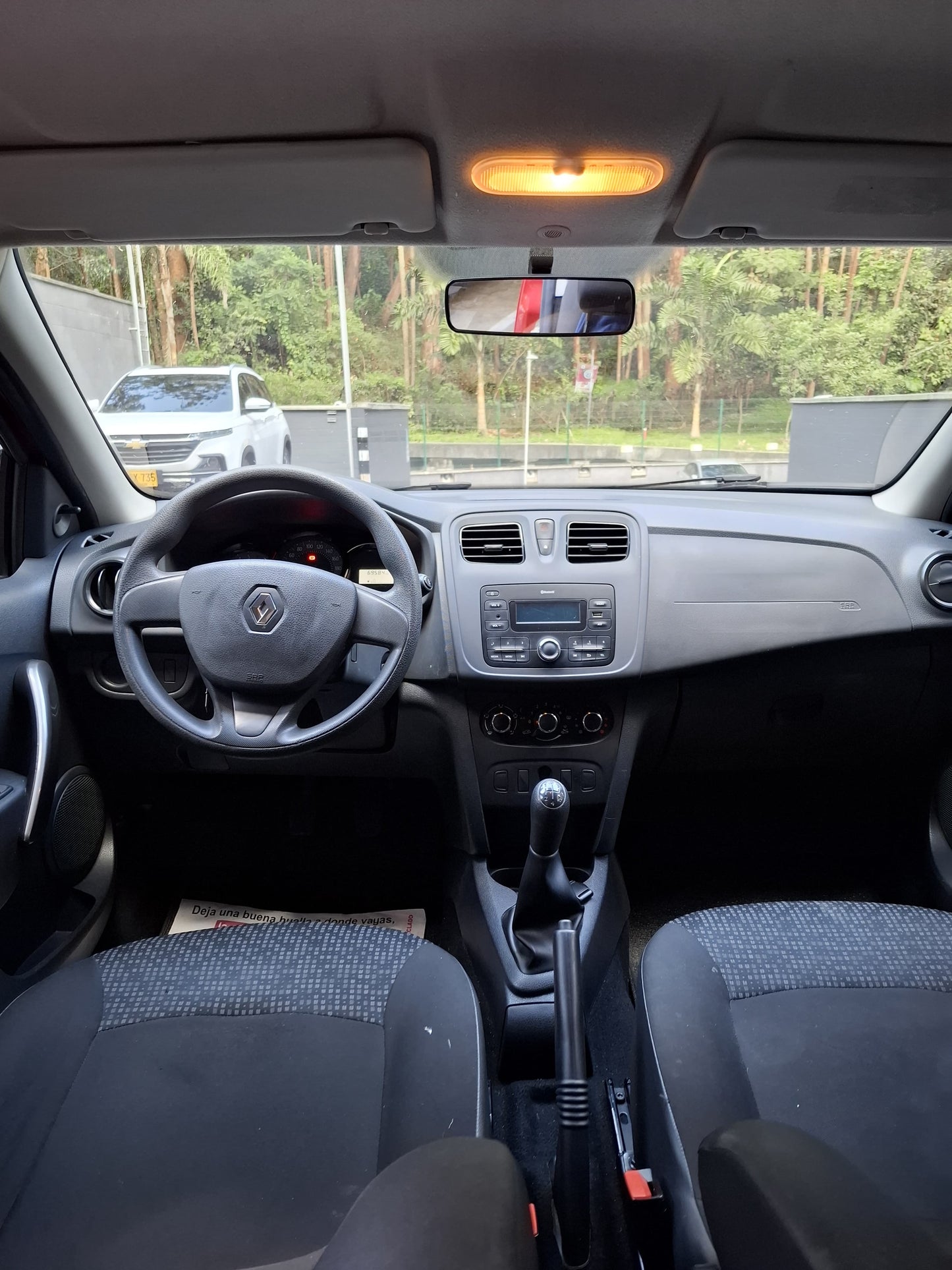 2019 - RENAULT SANDERO LIFE 1.6 MT