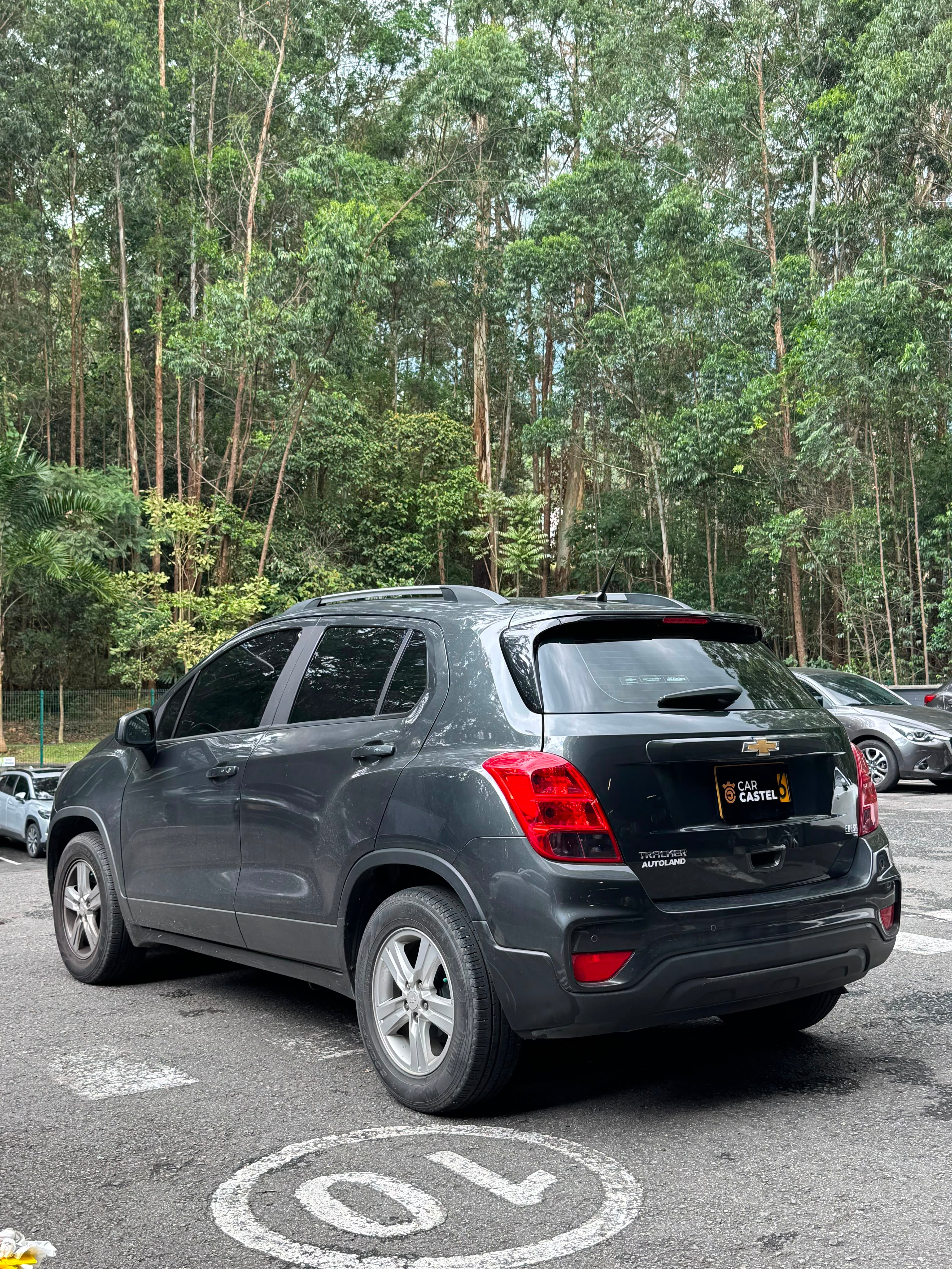 2018 - -CHEVROLET TRACKER LS MT 1.8L