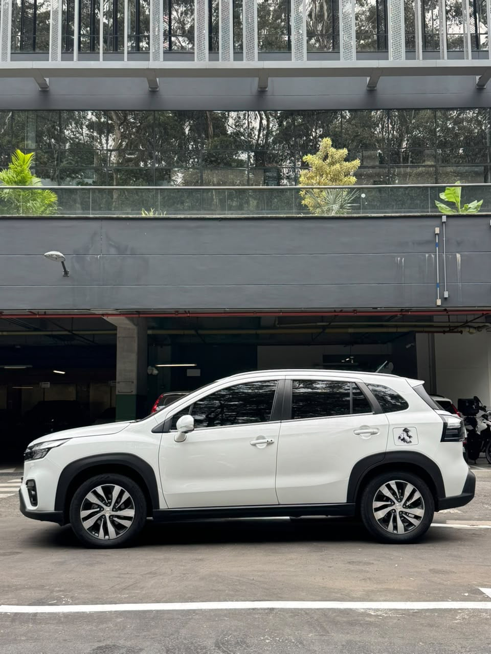 2026 - SUZUKI S-CROSS HIBRIDA
