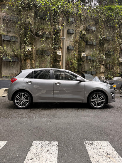2022 - KIA RIO VIBRANT AT 1.4L HB