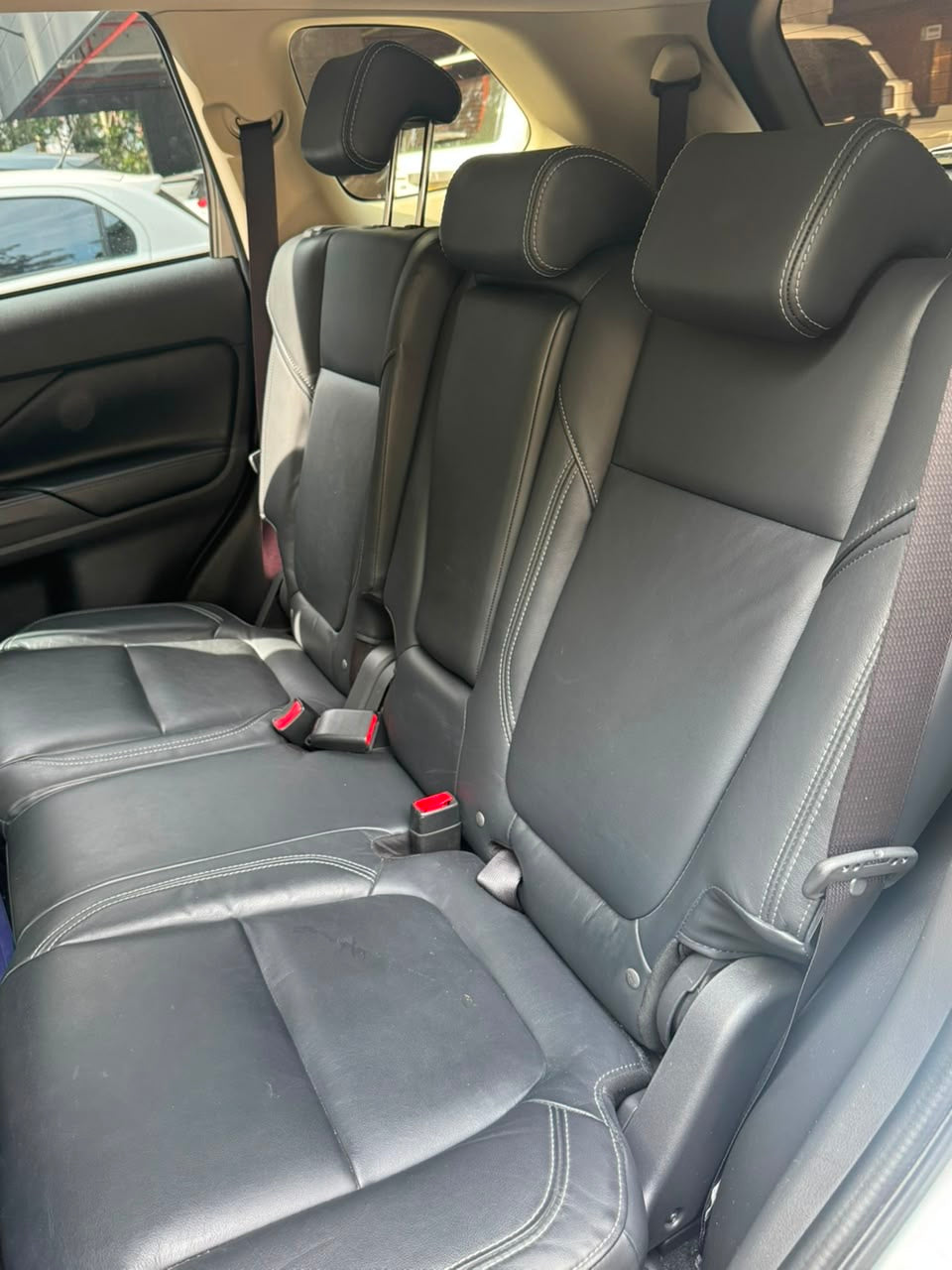 2024 - MITSUBISHI OUTLANDER Kaiteki 2,4L - 4x4