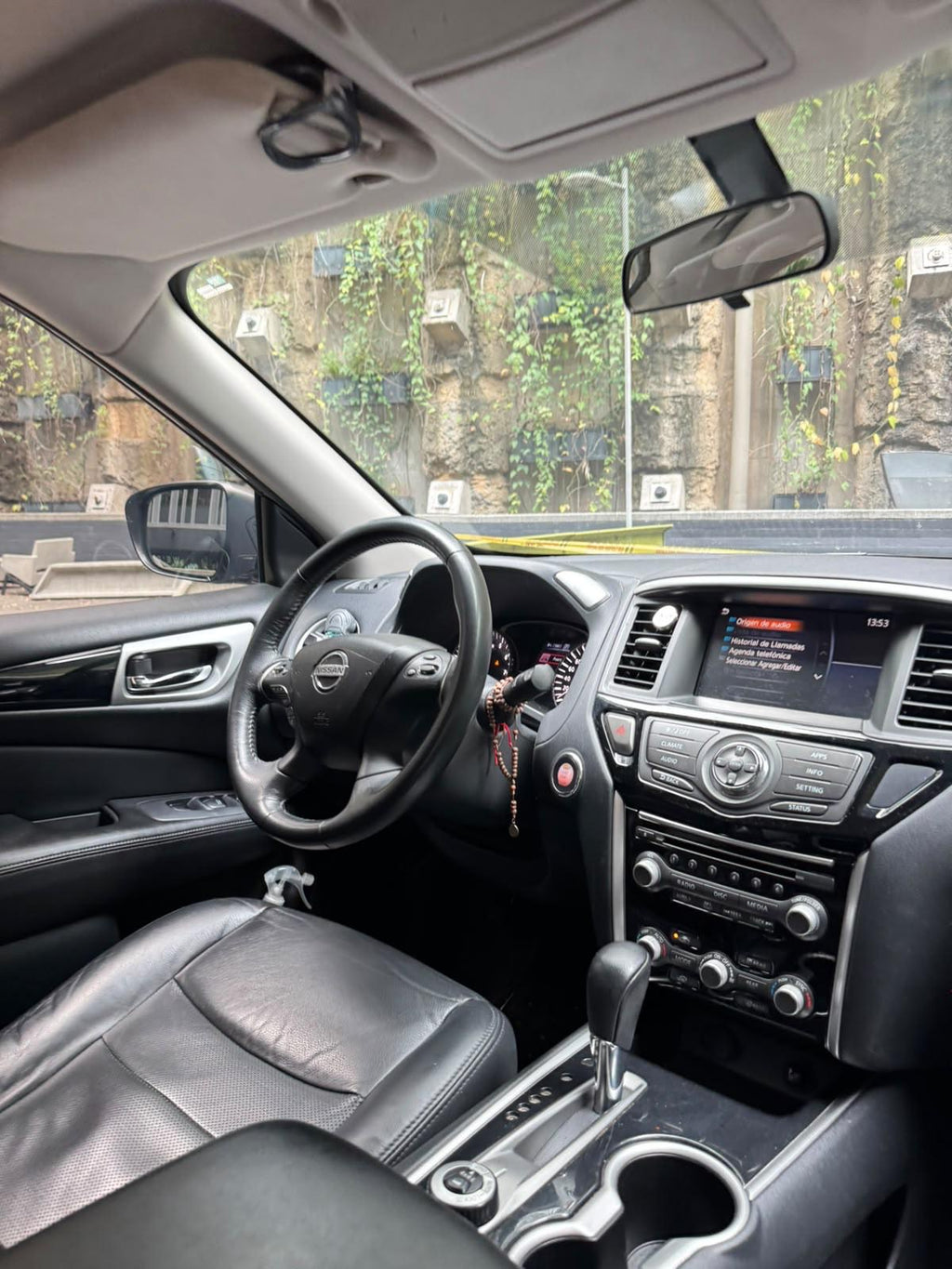 2019 - NISSAN PATHFINDER SENSE 3,5L AWD 7 PUESTOS