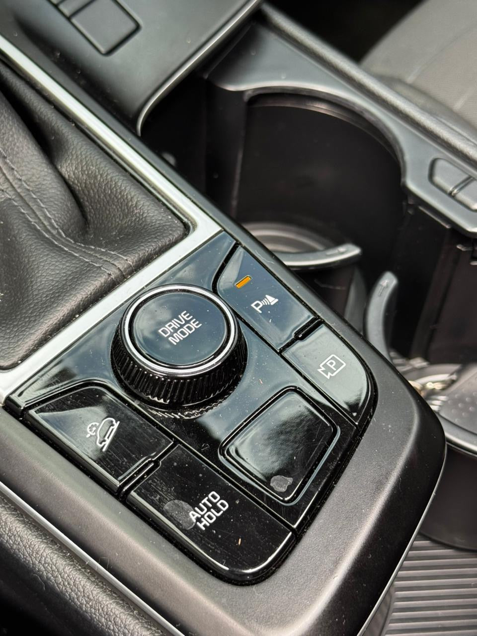 2025 -KIA SPORTAGE  VIBRANT FWD 2.0L