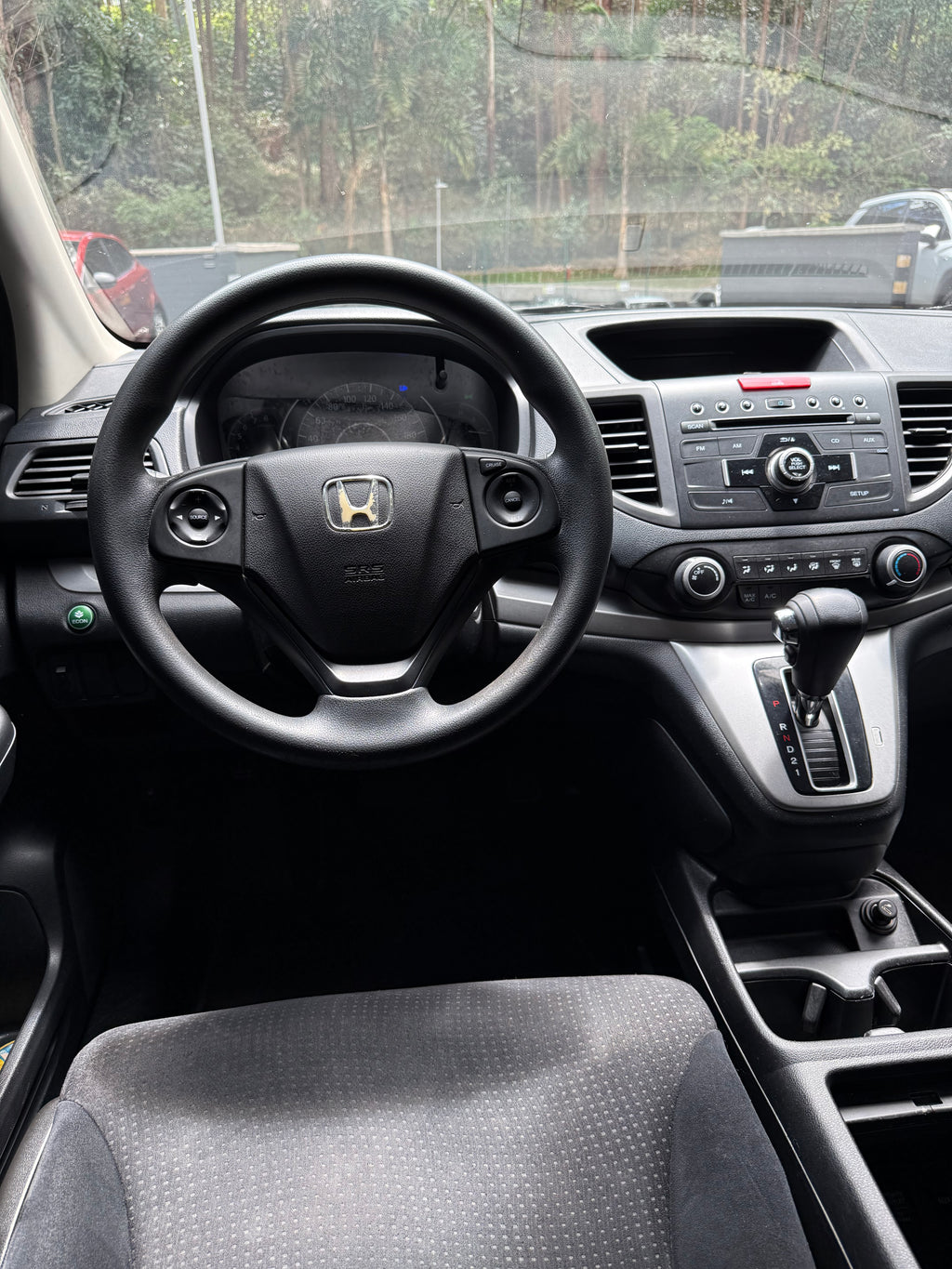 2012  - HONDA CRV LX AT