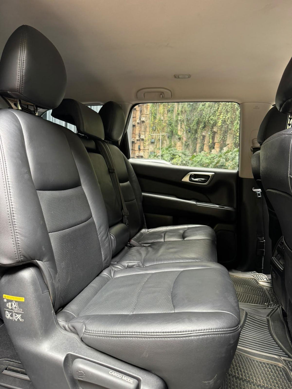 2019 - NISSAN PATHFINDER SENSE 3,5L AWD 7 PUESTOS