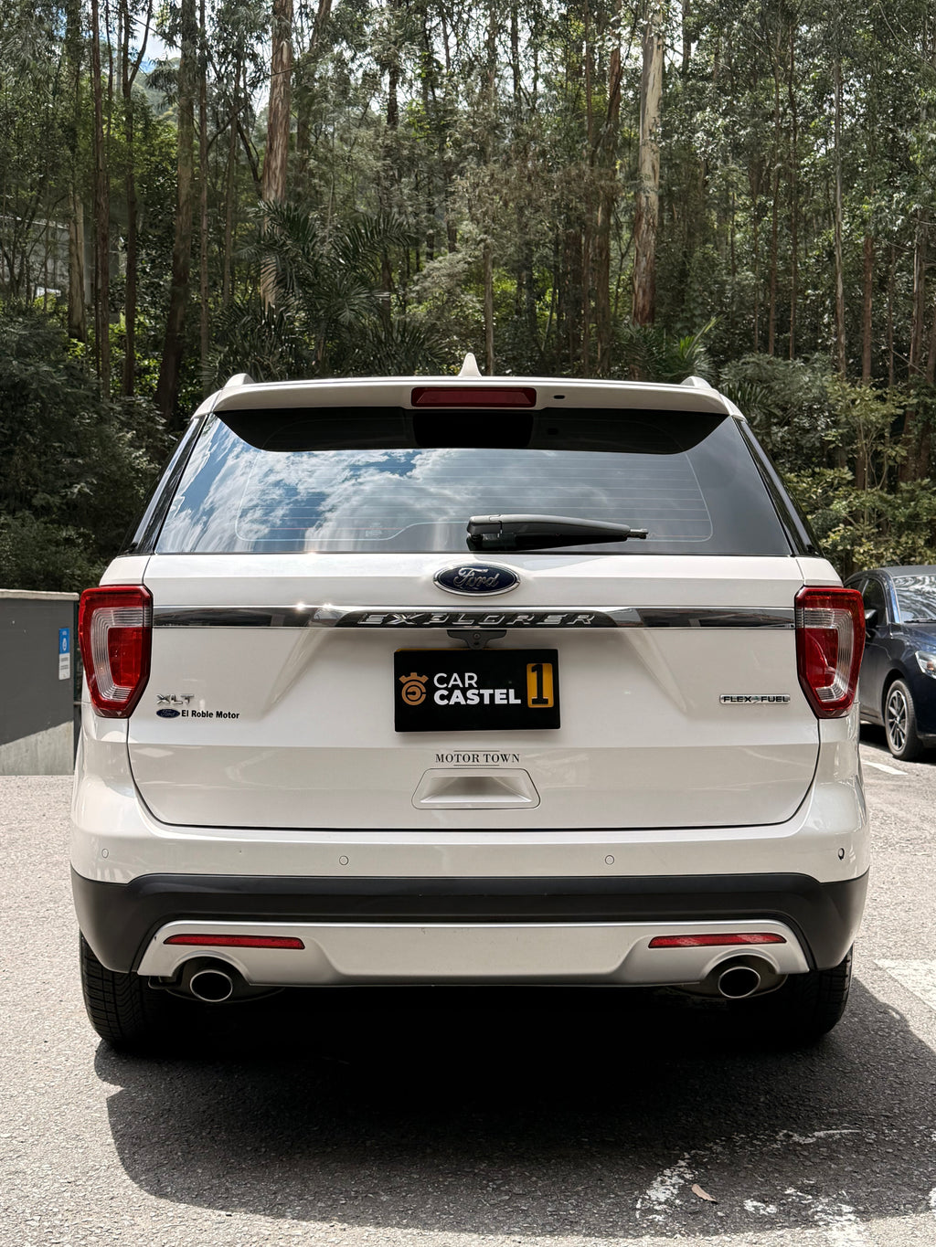 2016 - FORD EXPLORER XLT