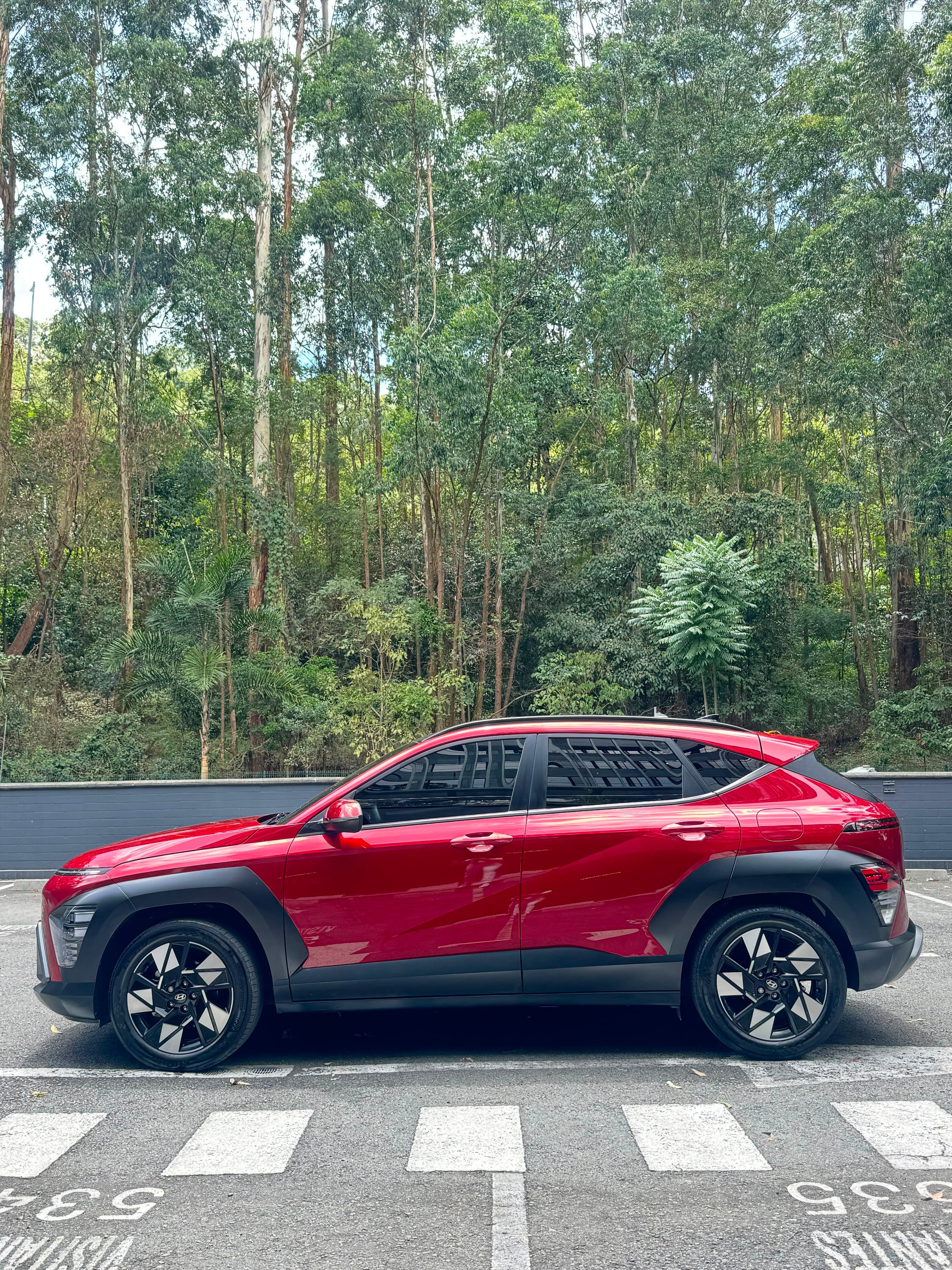 2025 - HYUNDAI KONA LIMITED HIBRIDA 4x2