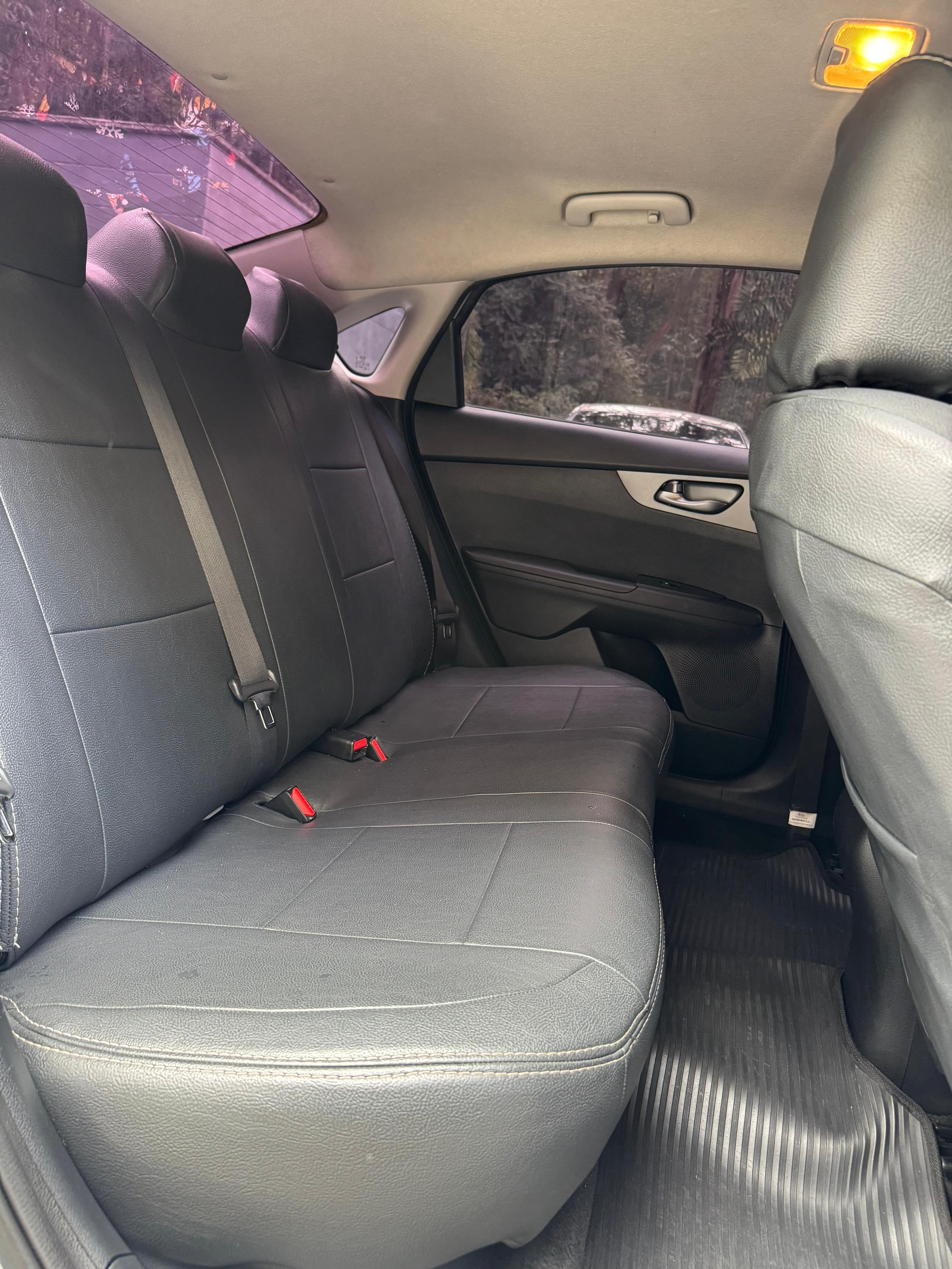 2020 - KIA CERATO VIVRO VIBRANT 1.6 MT