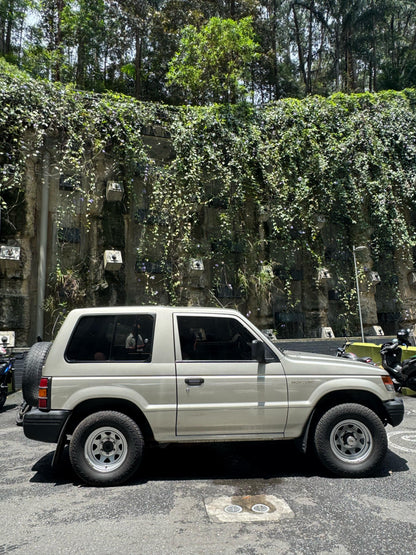 2003 - MITSUBISHI MONTERO V11 2.4L