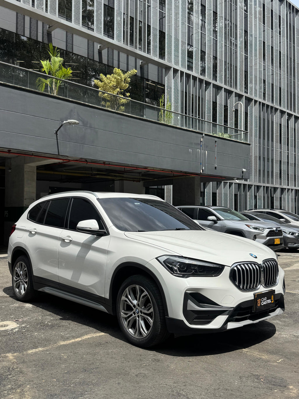 2022 - BMW X1 SDRIVE20I AT