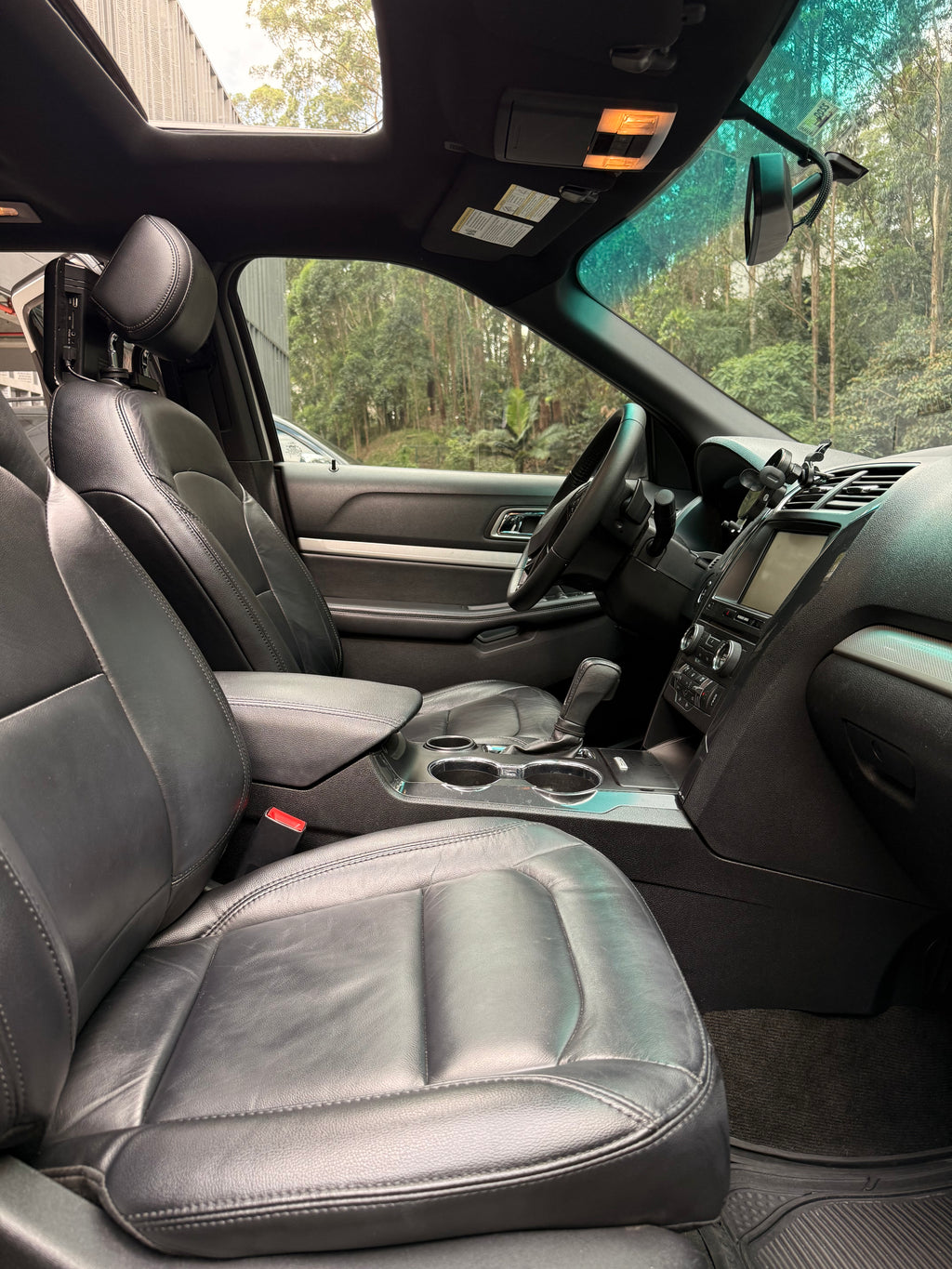 2016 - FORD EXPLORER XLT