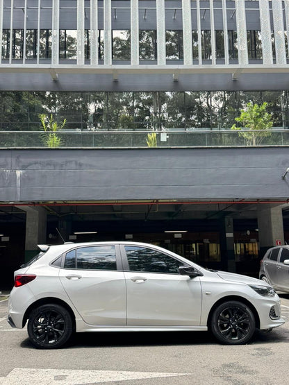 2023 - CHEVROLET ONIX RS