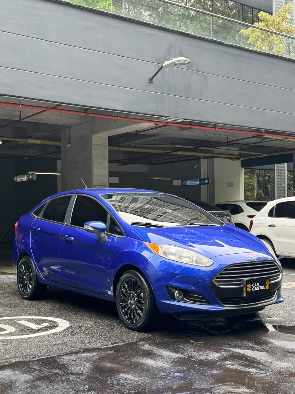 2015 - FORD FIESTA TITANIUM AUT 1.6L