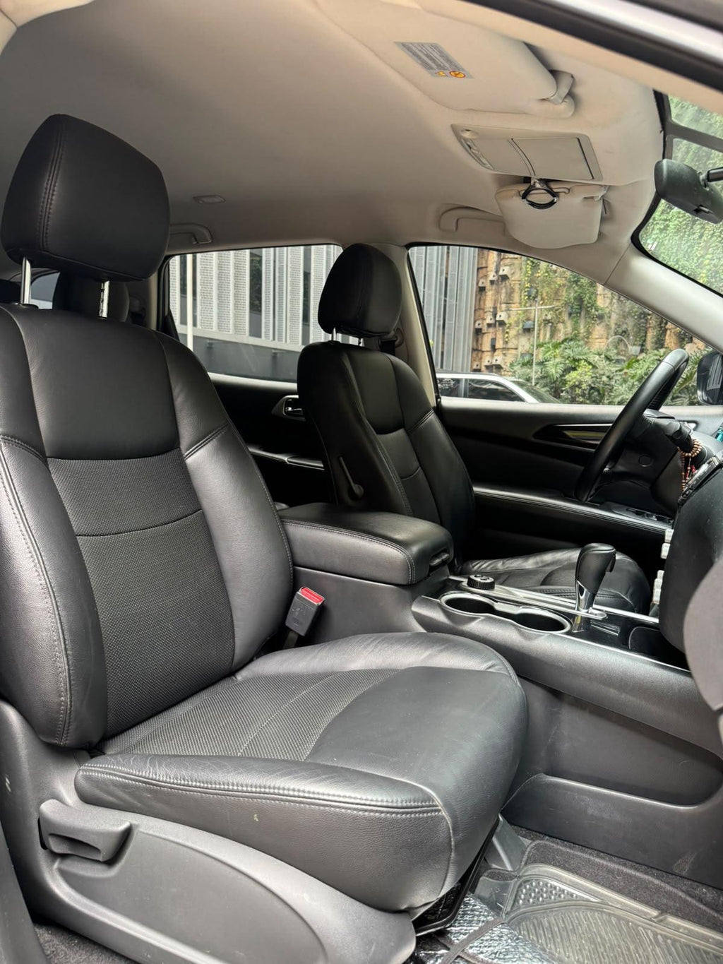 2019 - NISSAN PATHFINDER SENSE 3,5L AWD 7 PUESTOS
