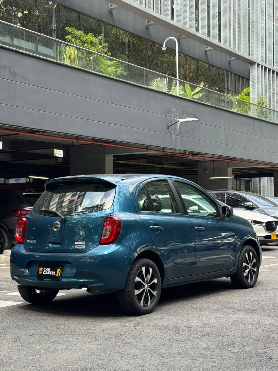 2019 - NISSAN MARCH 1.6 AUT