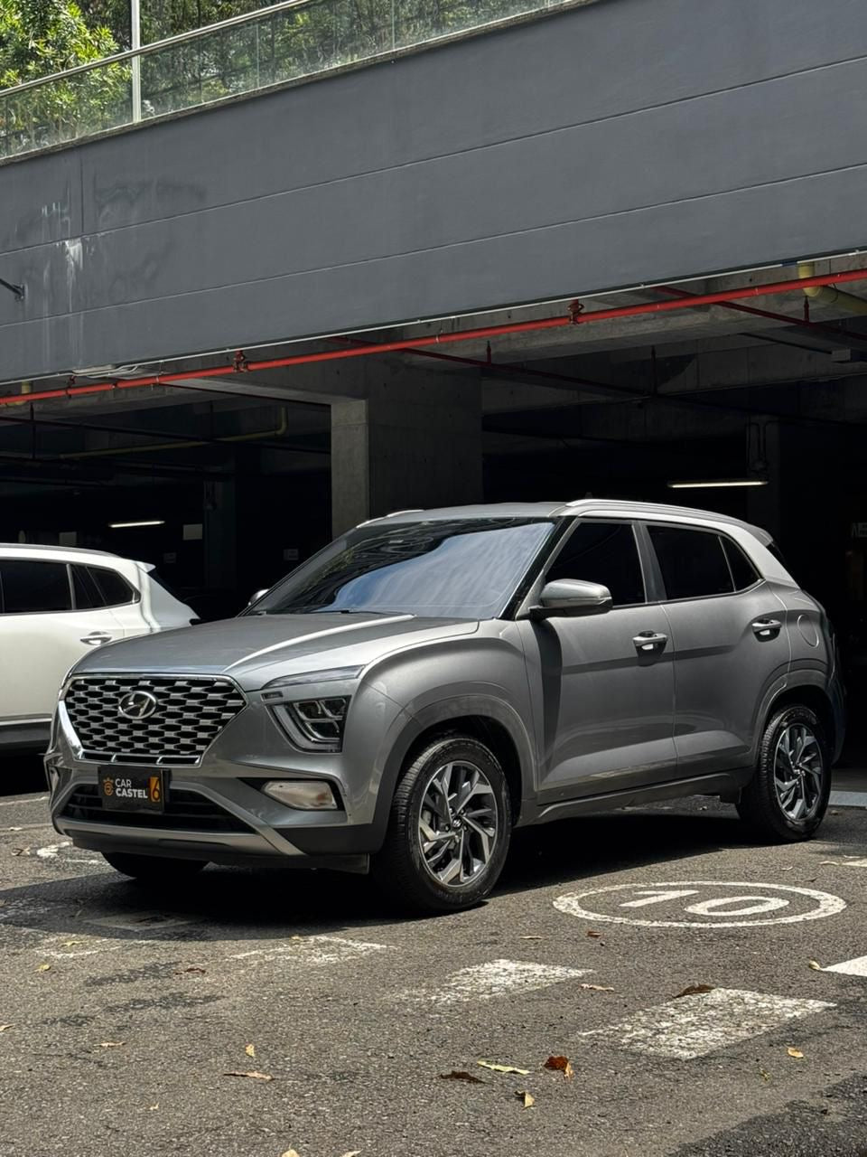 2025 - HYUNDAI CRETA PREMIUM AT 4x2