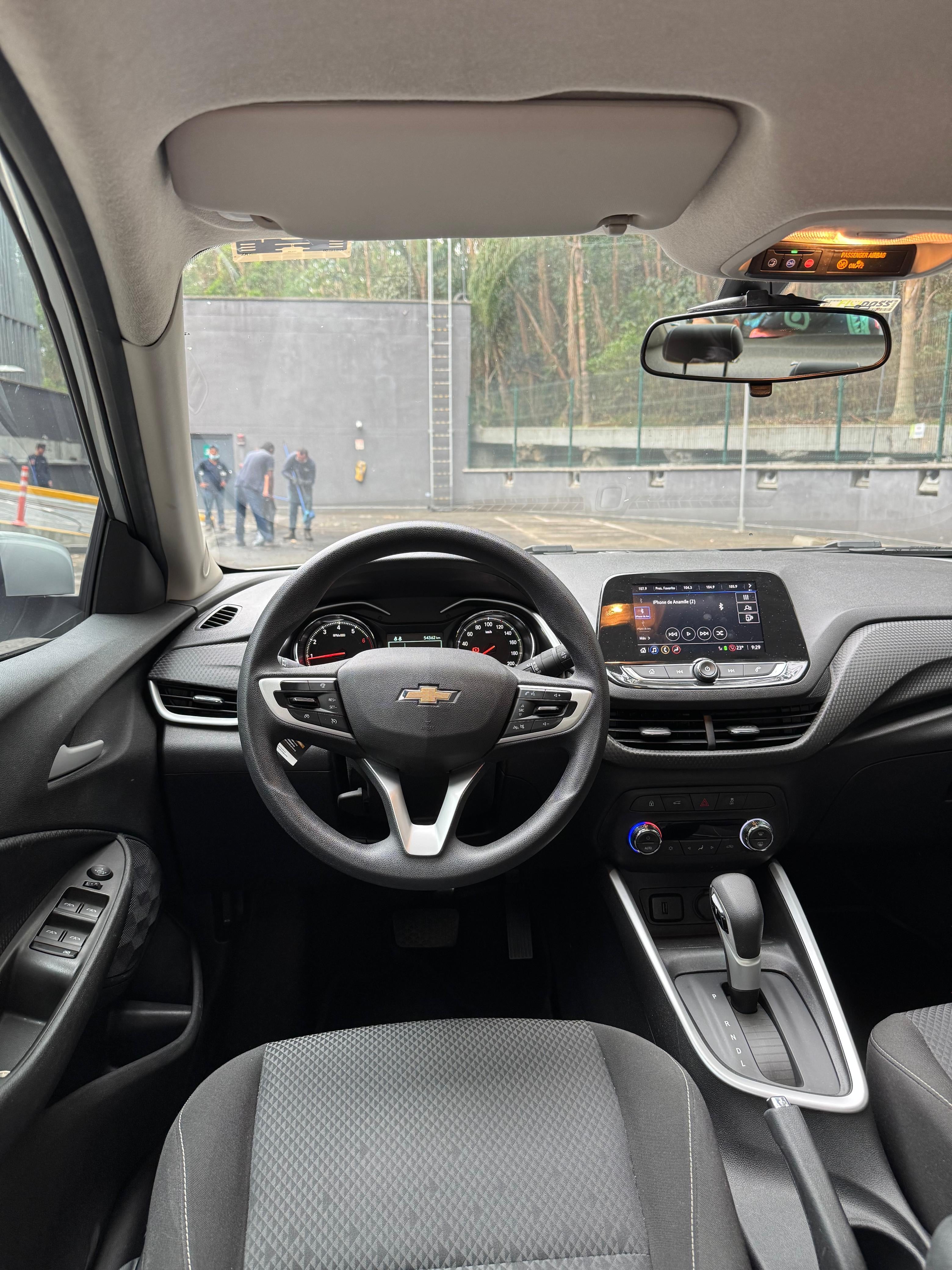 2021 - CHEVROLET ONIX LTZ SEDÁN 1.0L AUT