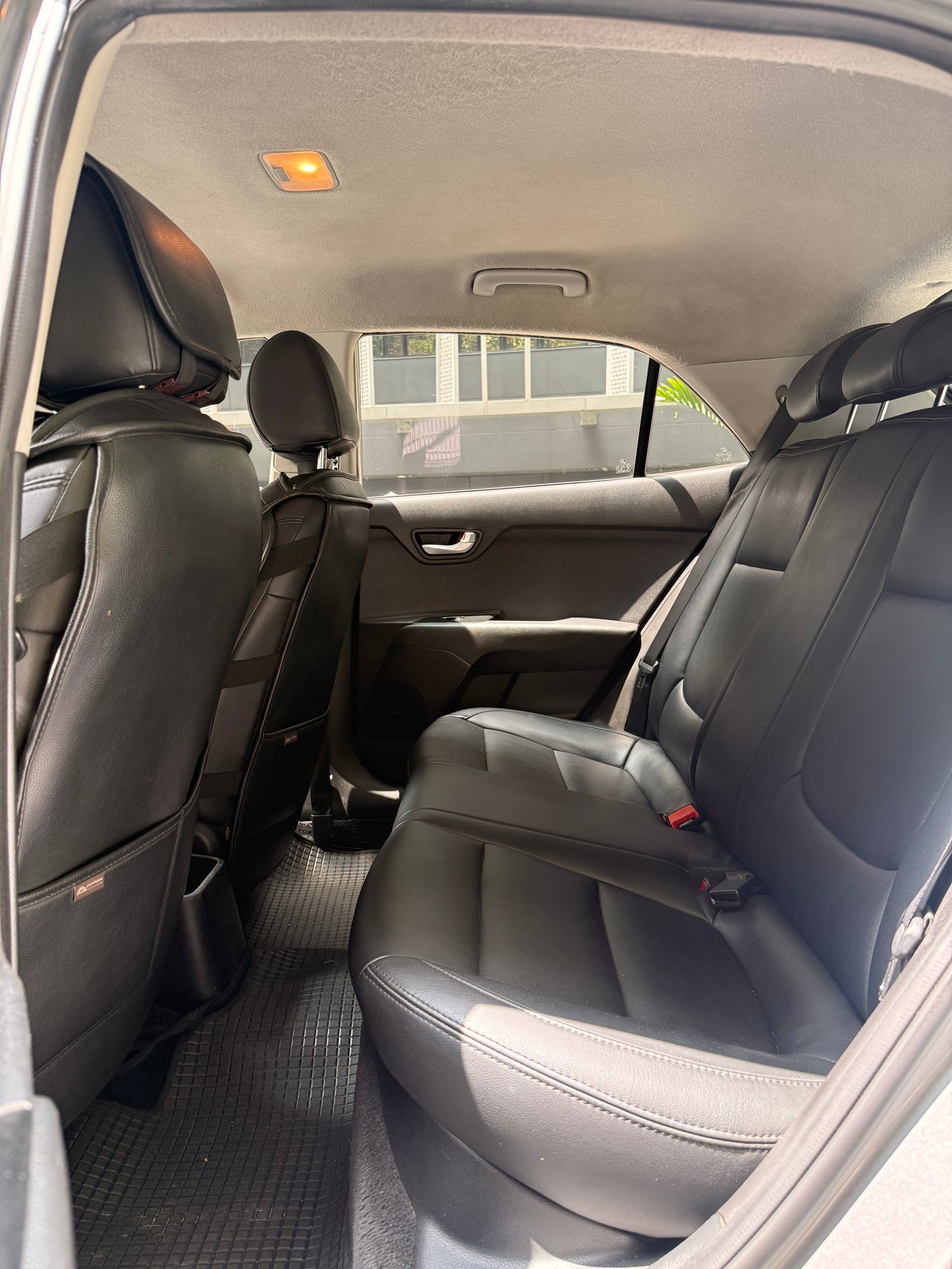 2022 - KIA RIO VIBRANT AT 1.4L HB