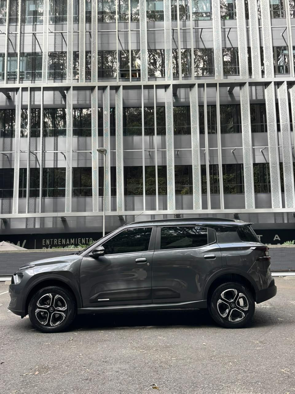 2025 - CITROEN C3 AIRCROSS SHINE AUT 1.0L 7 PUESTOS
