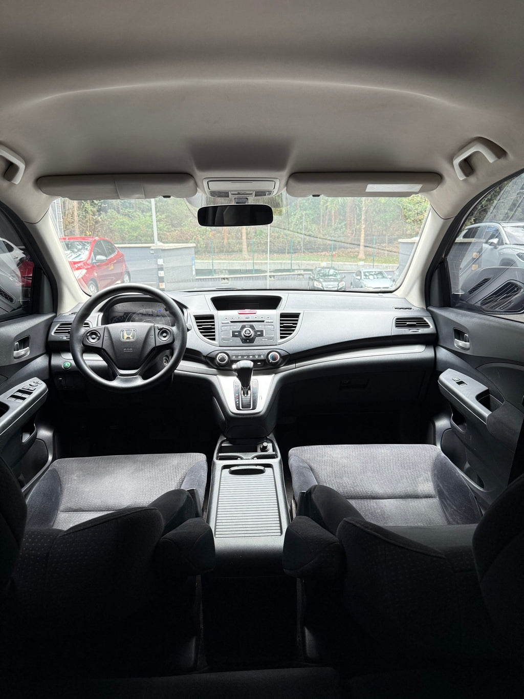2012  - HONDA CRV LX AT