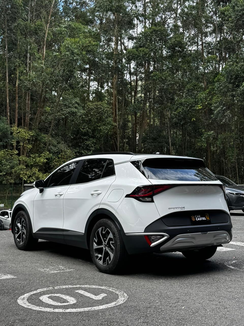 2025 -KIA SPORTAGE  VIBRANT FWD 2.0L