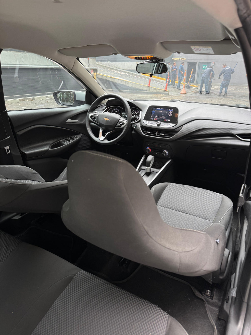 2021 - CHEVROLET ONIX LTZ SEDÁN 1.0L AUT