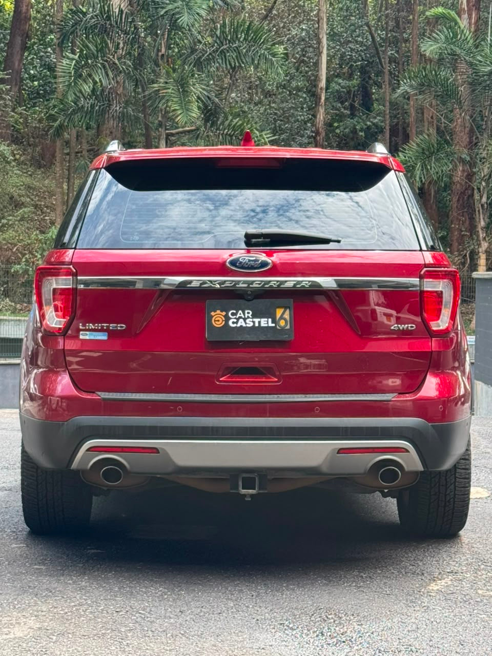 2017 - FORD EXPLORER LIMITED