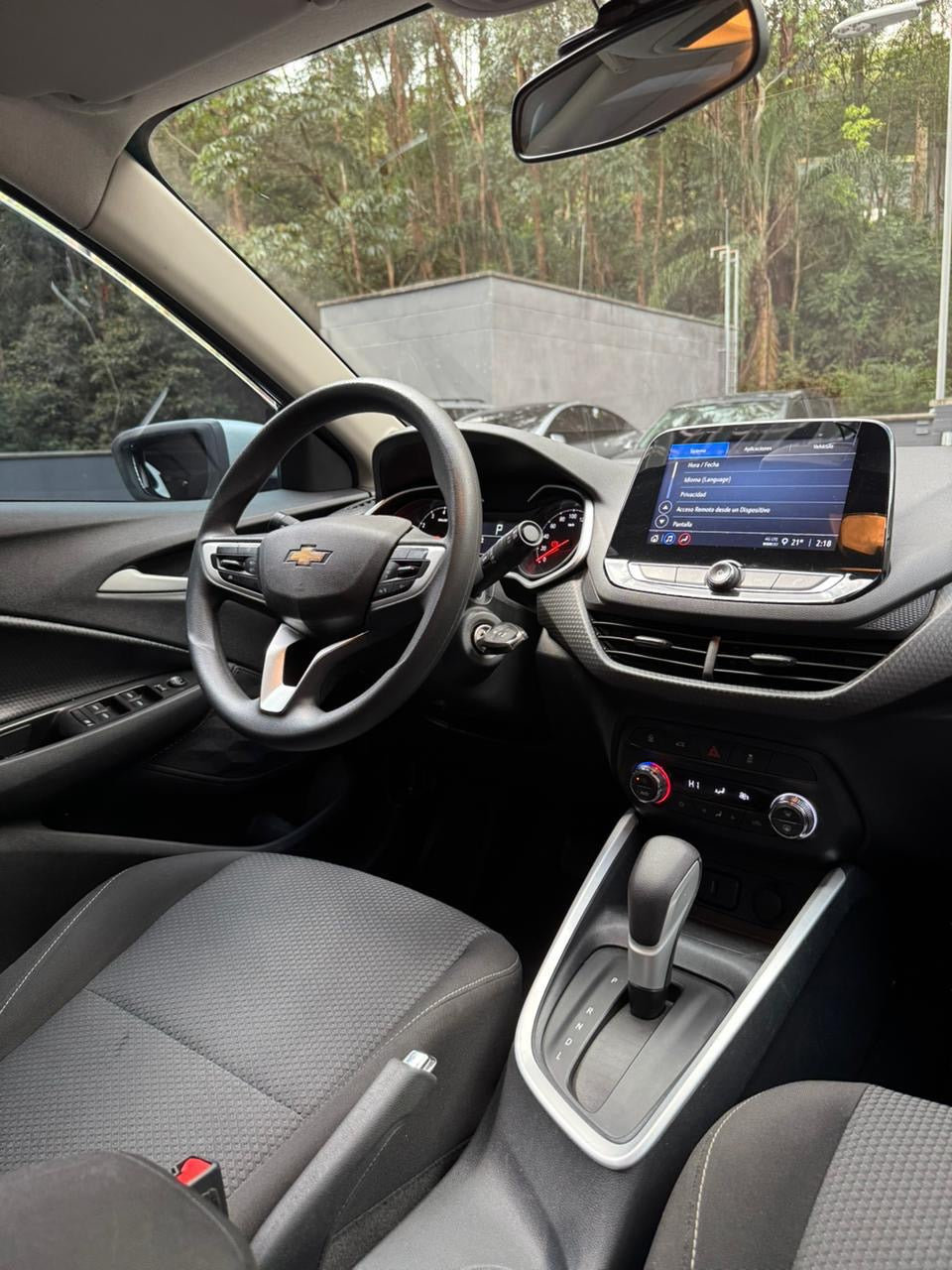 2023 - CHEVROLET ONIX LT AT