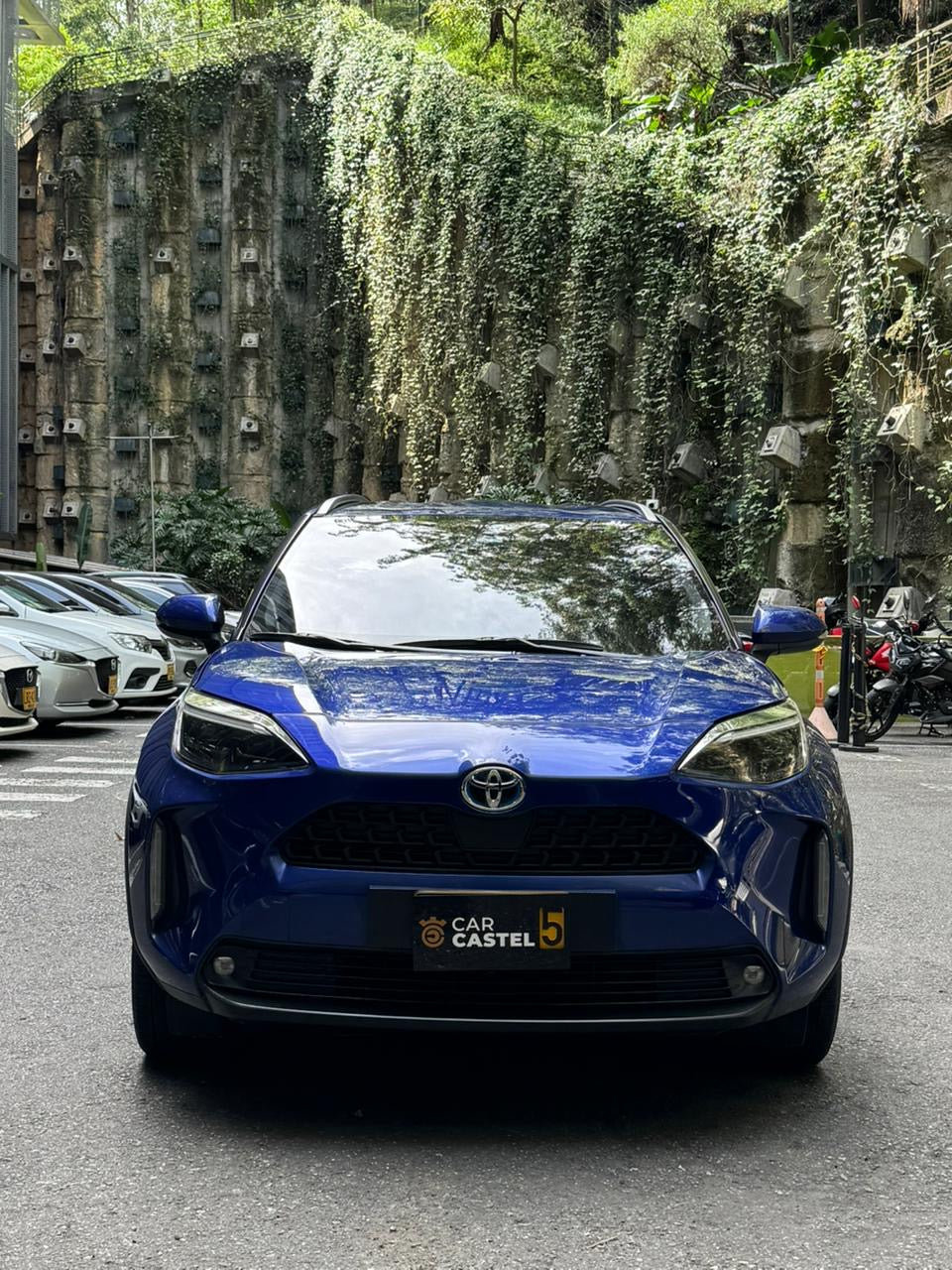2022 - TOYOTA YARIS CROSS XS
