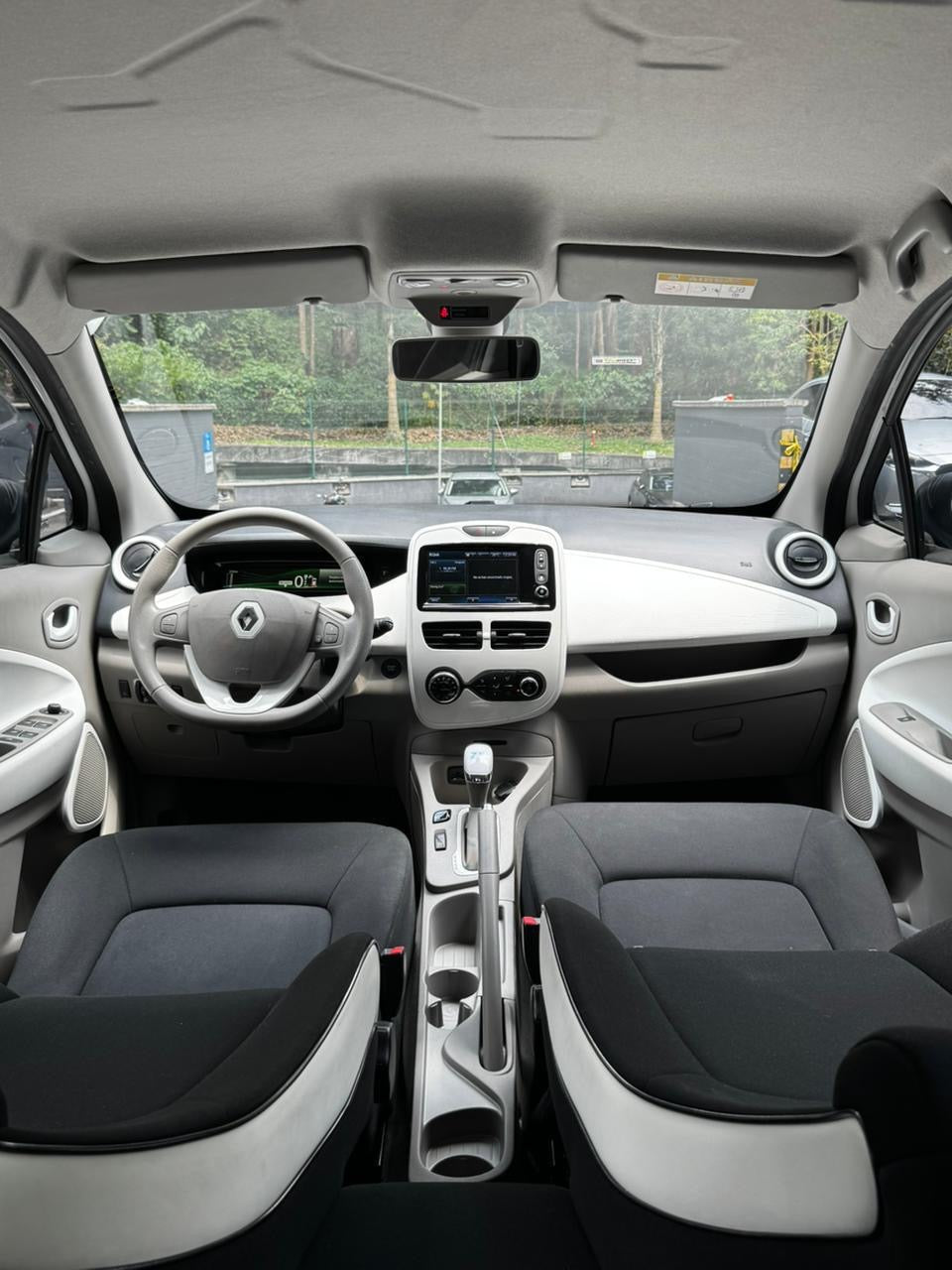 2020 - RENAULT ZOE ULTIMATE/INTENS