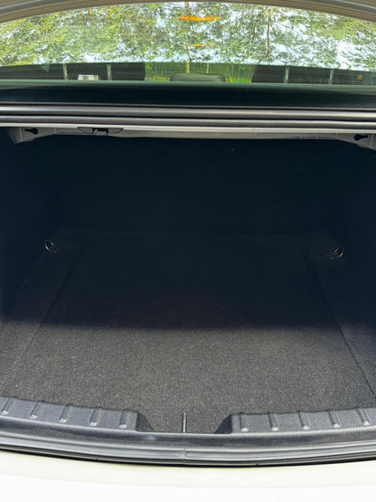 2016 - BMW 320i Luxury Sedan