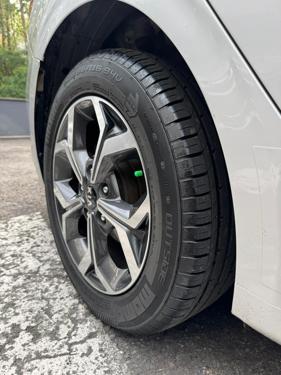 2020 - KIA CERATO VIVRO VIBRANT 1.6 MT