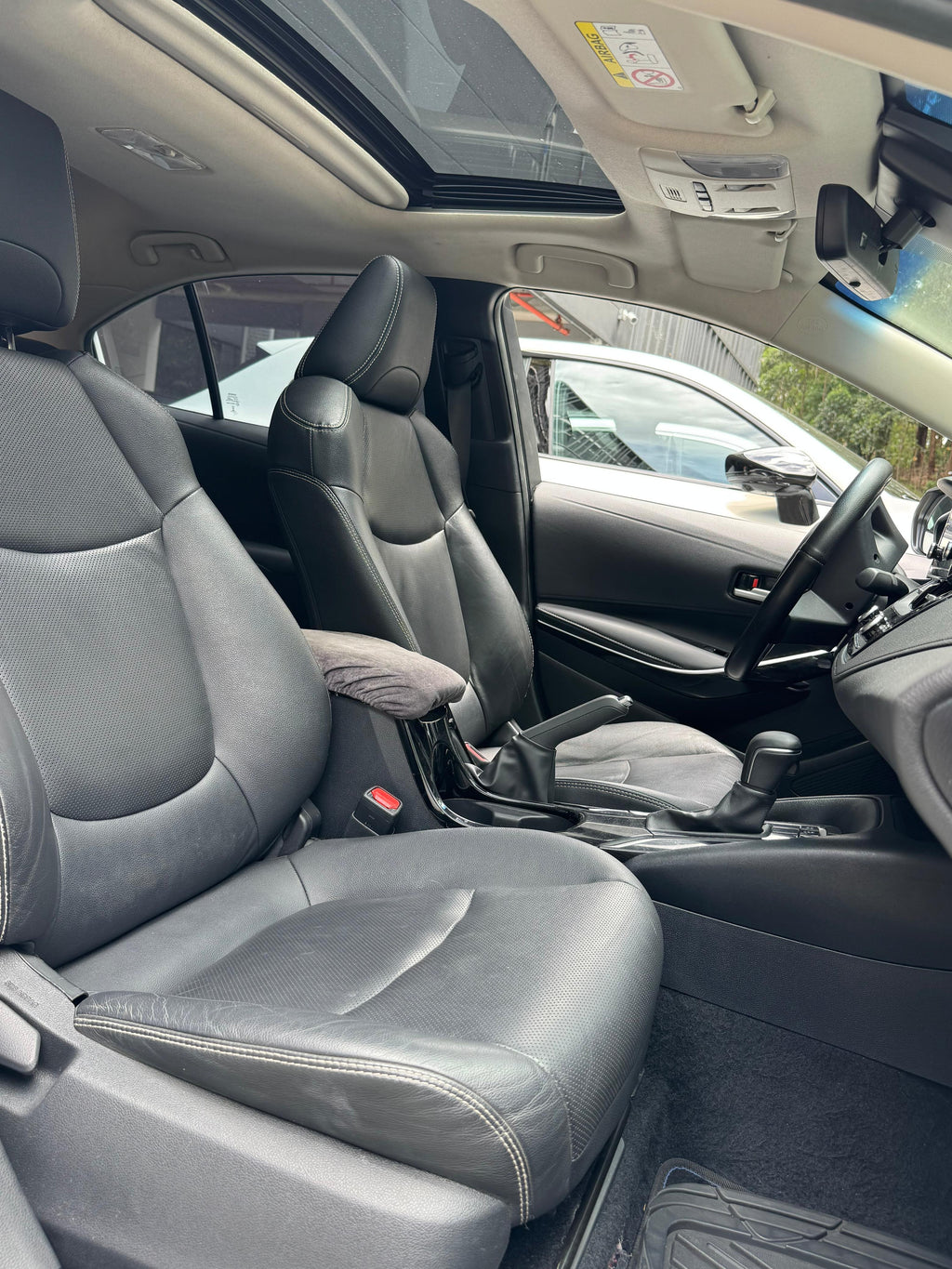 2022 - TOYOTA COROLLA SEG HIBRIDO