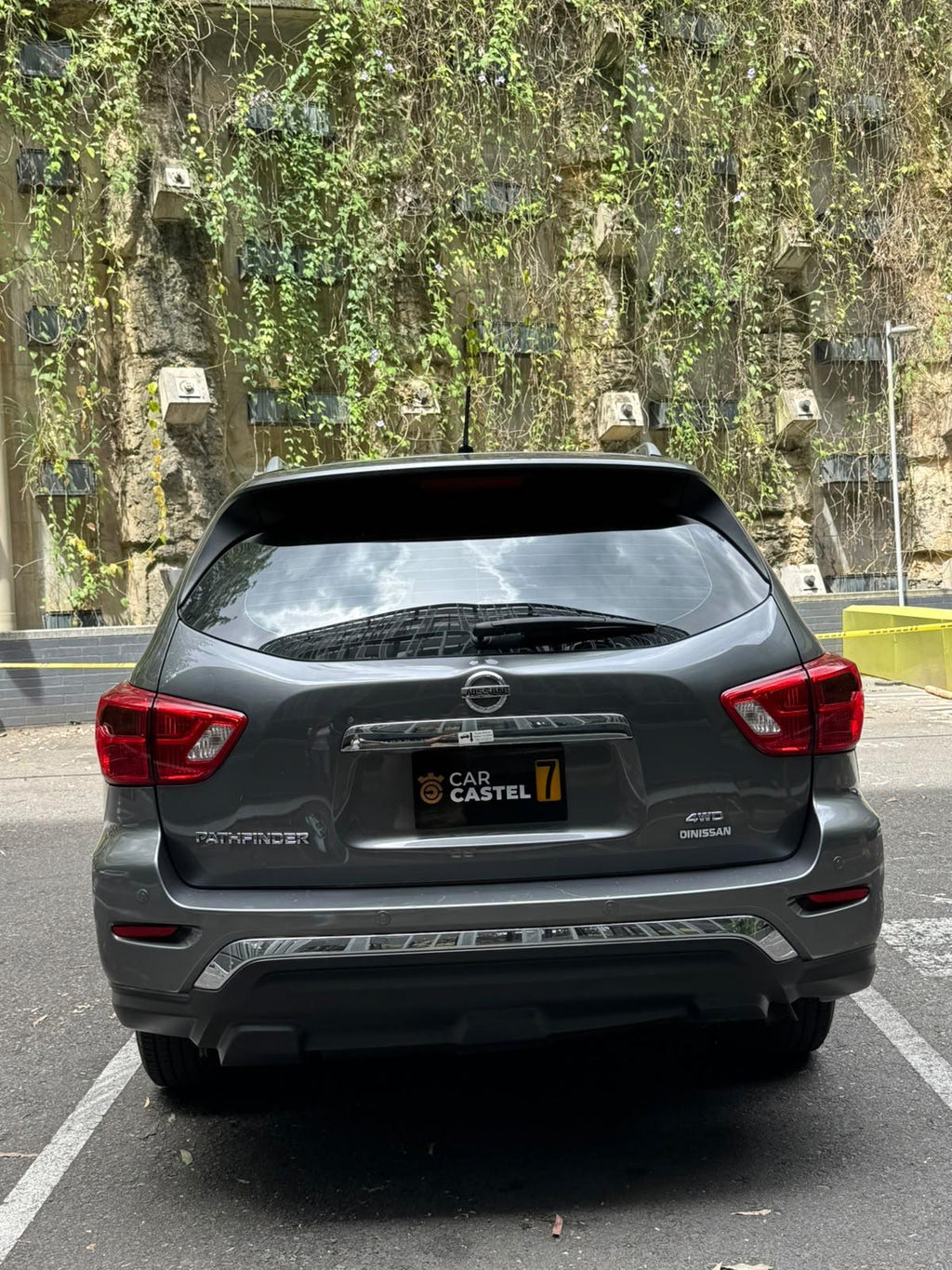 2019 - NISSAN PATHFINDER SENSE 3,5L AWD 7 PUESTOS